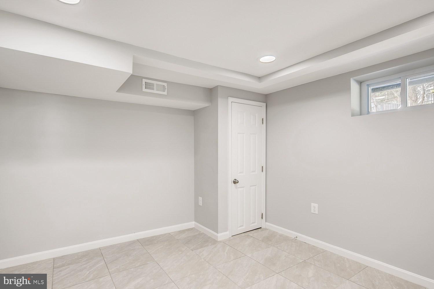 NORTH LINTHICUM - Residential