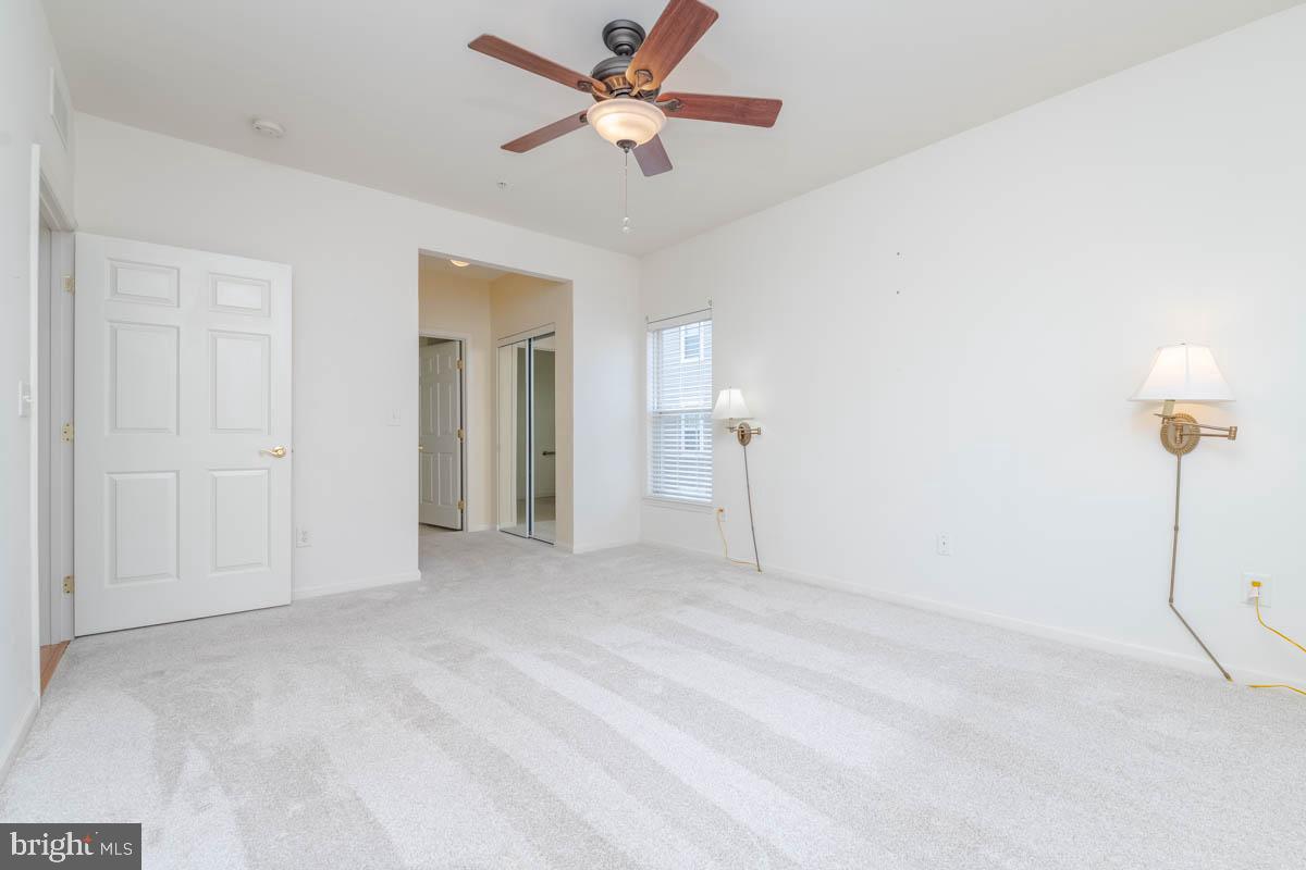 HEARTHSTONE AT VILLAGE SQUARE - Residential