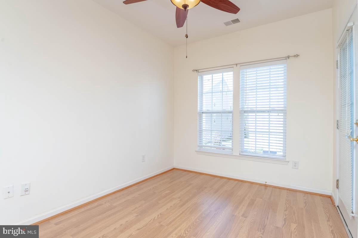 HEARTHSTONE AT VILLAGE SQUARE - Residential