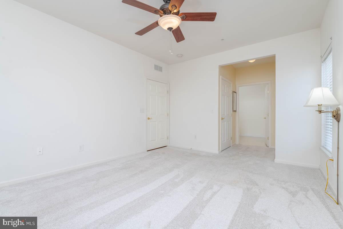 HEARTHSTONE AT VILLAGE SQUARE - Residential