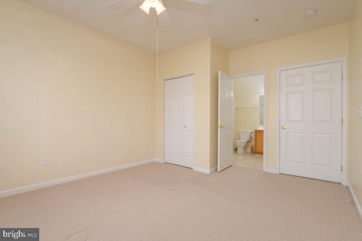 HEARTHSTONE AT VILLAGE SQUARE - Residential