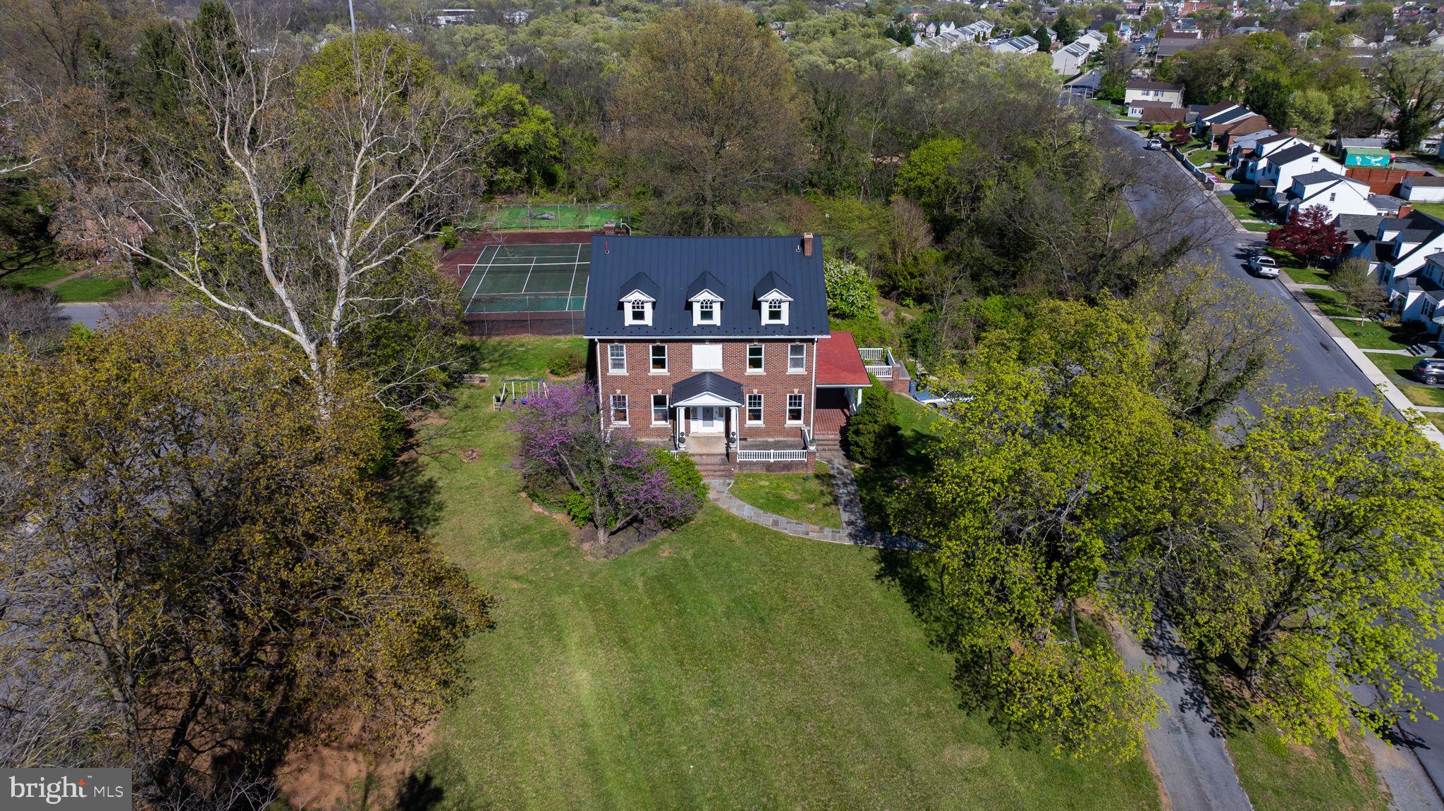 MARTINSBURG - Residential