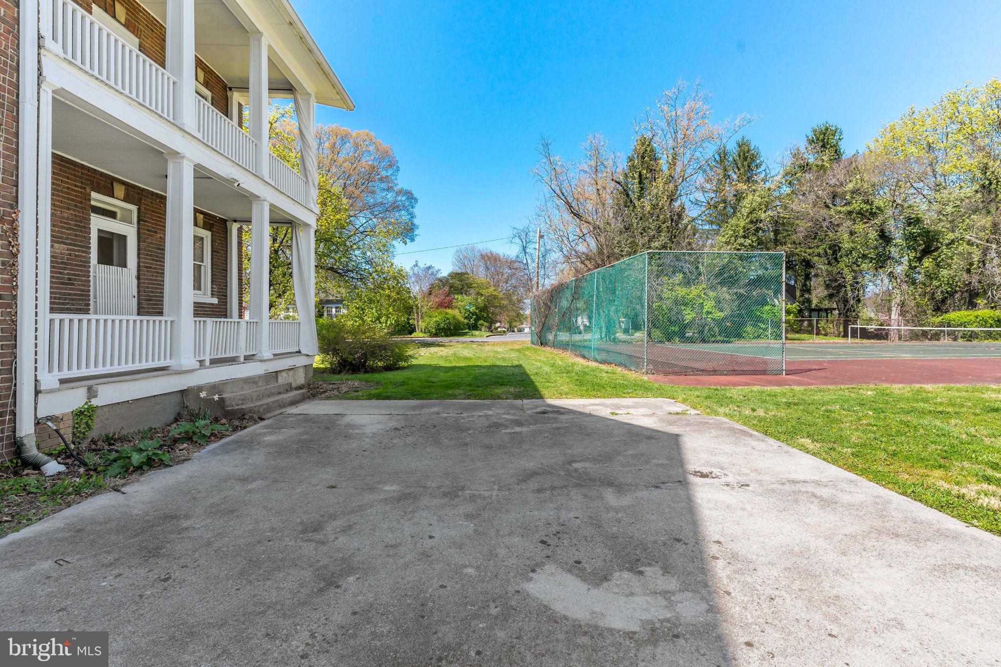 MARTINSBURG - Residential