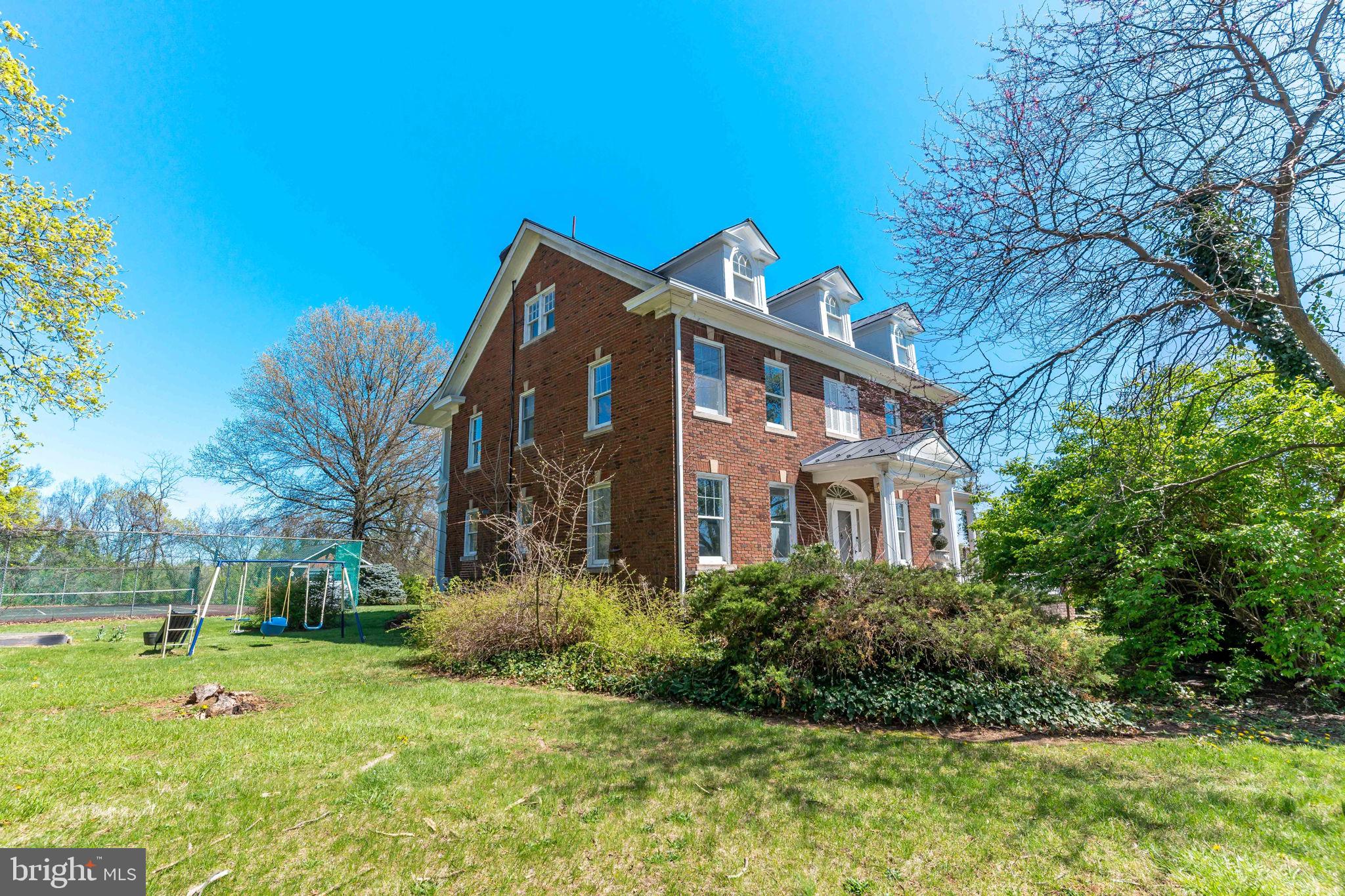 MARTINSBURG - Residential