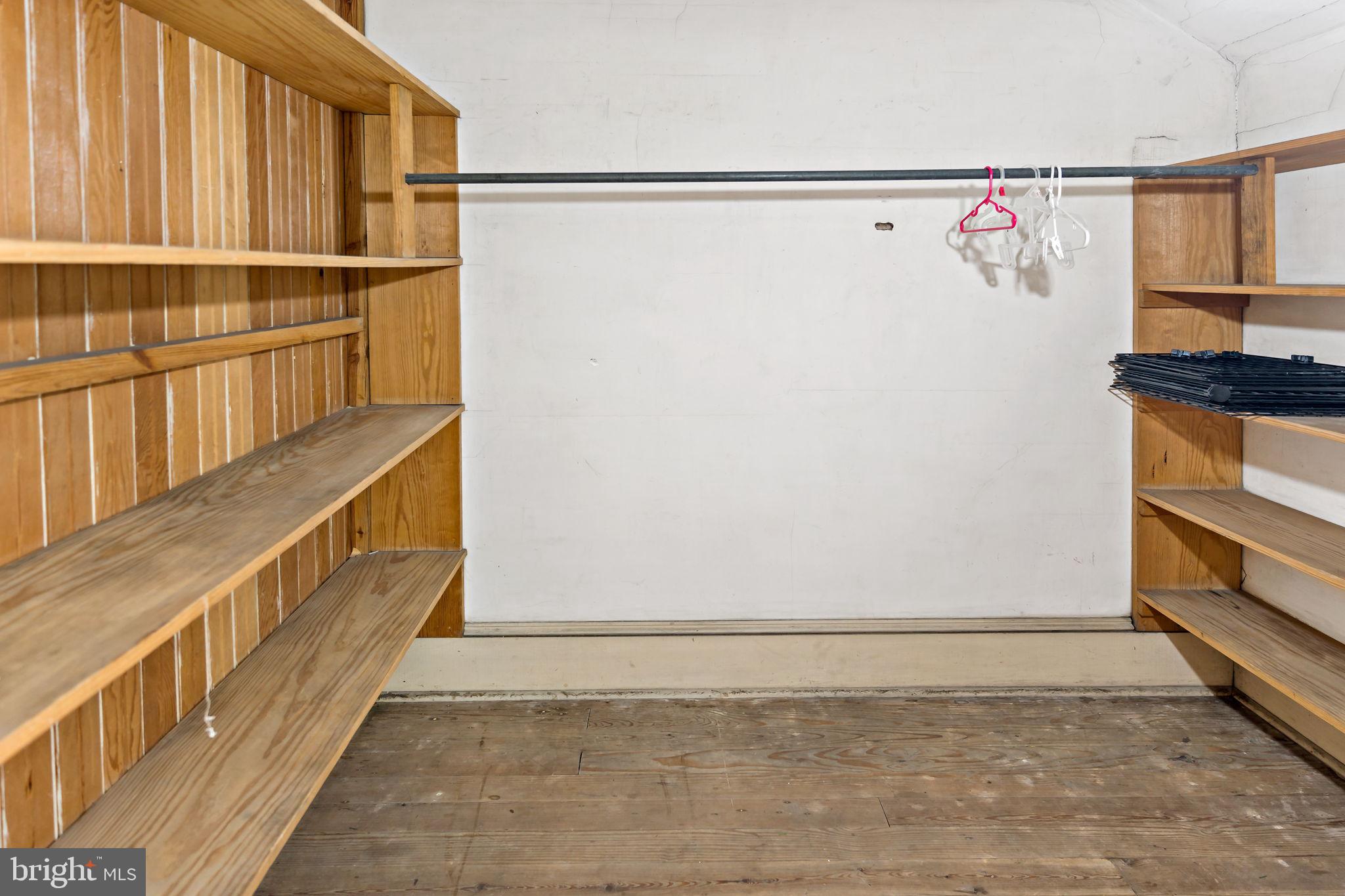 MARTINSBURG - Residential