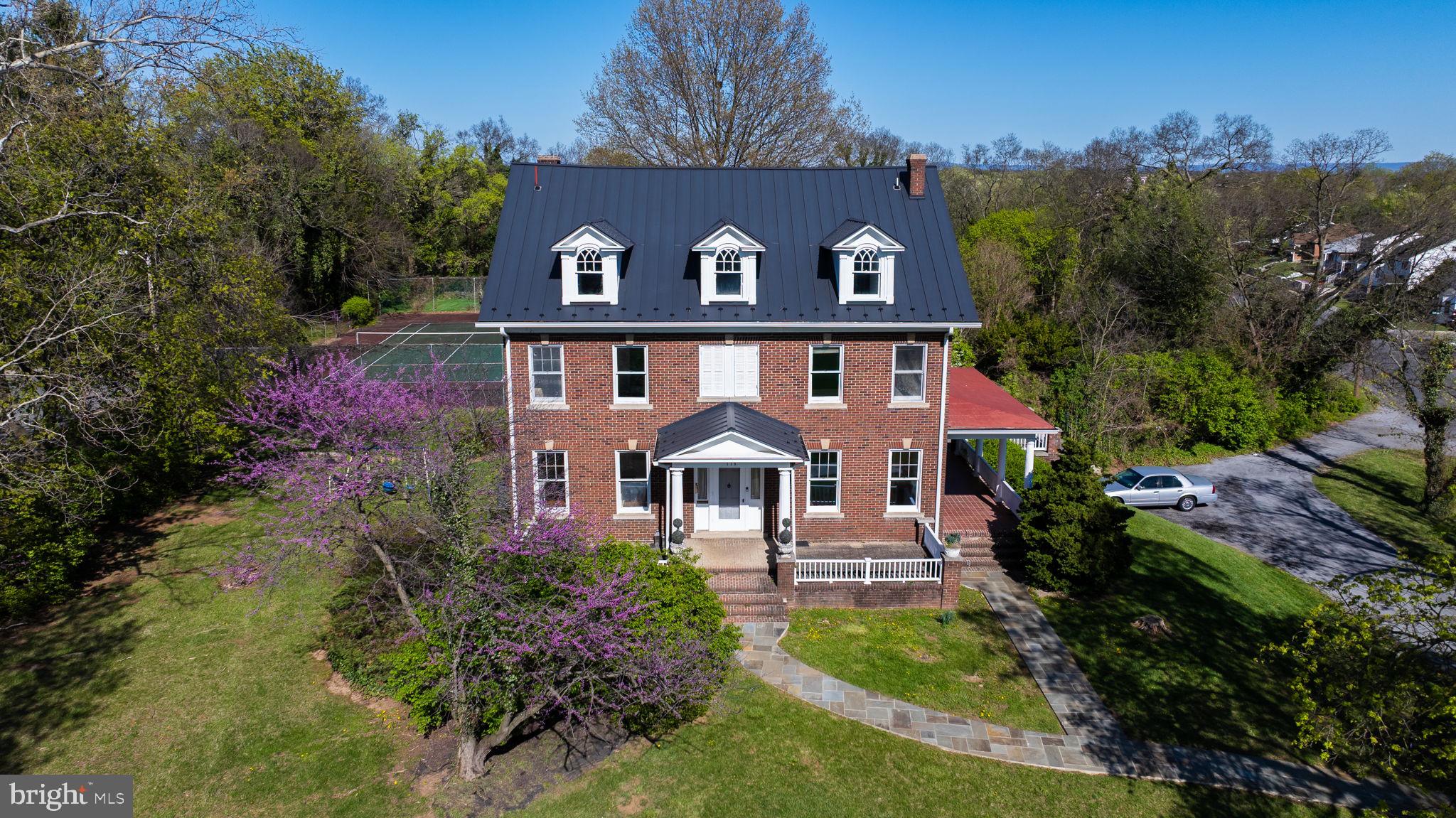 MARTINSBURG - Residential