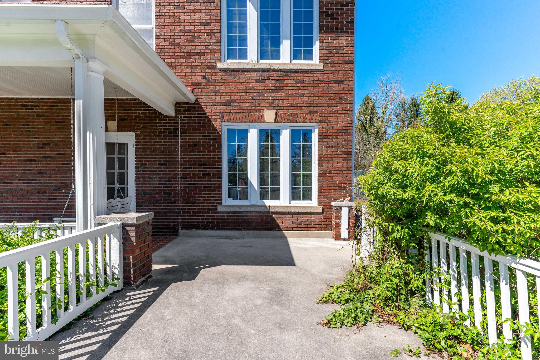 MARTINSBURG - Residential