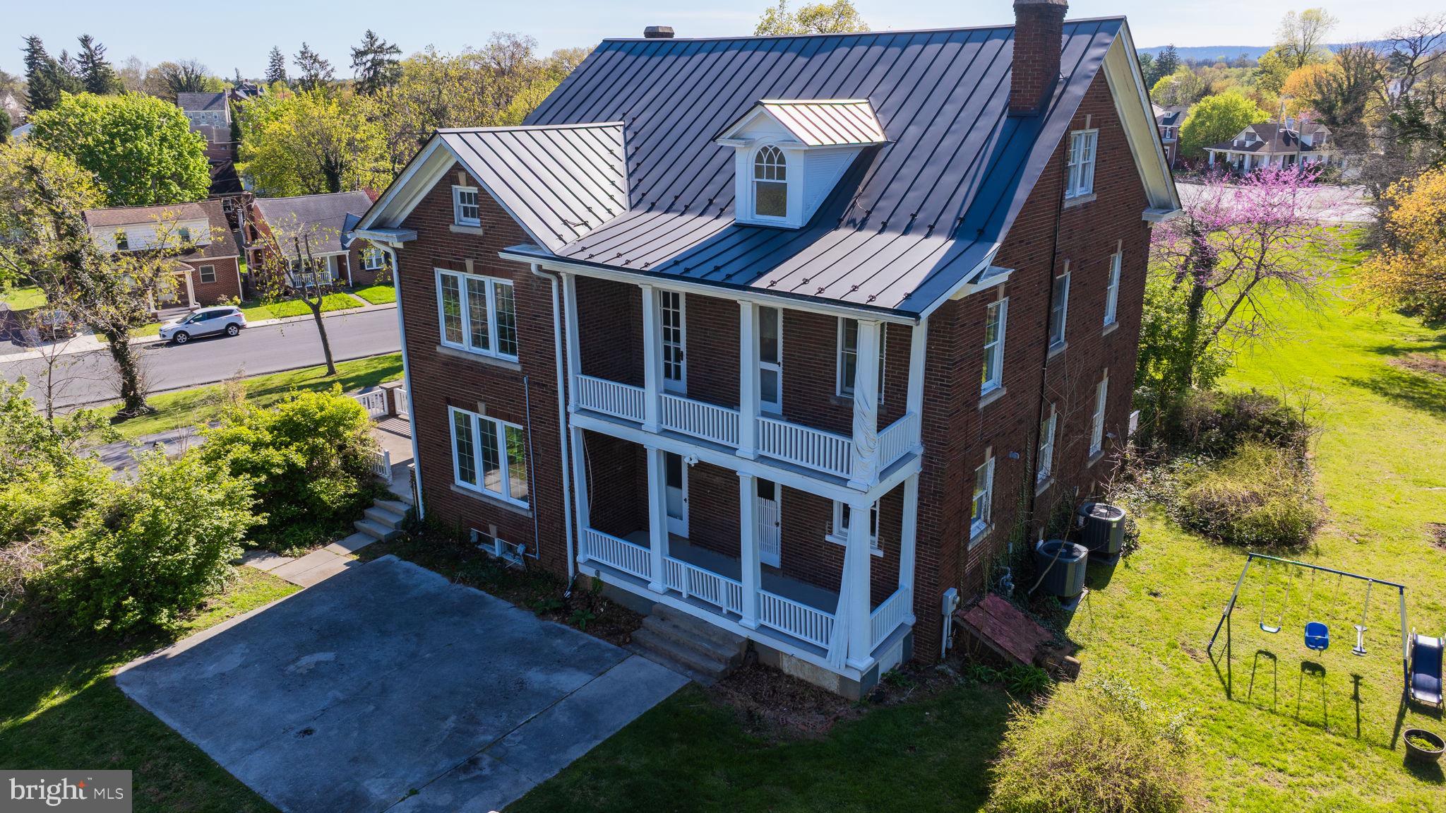 MARTINSBURG - Residential