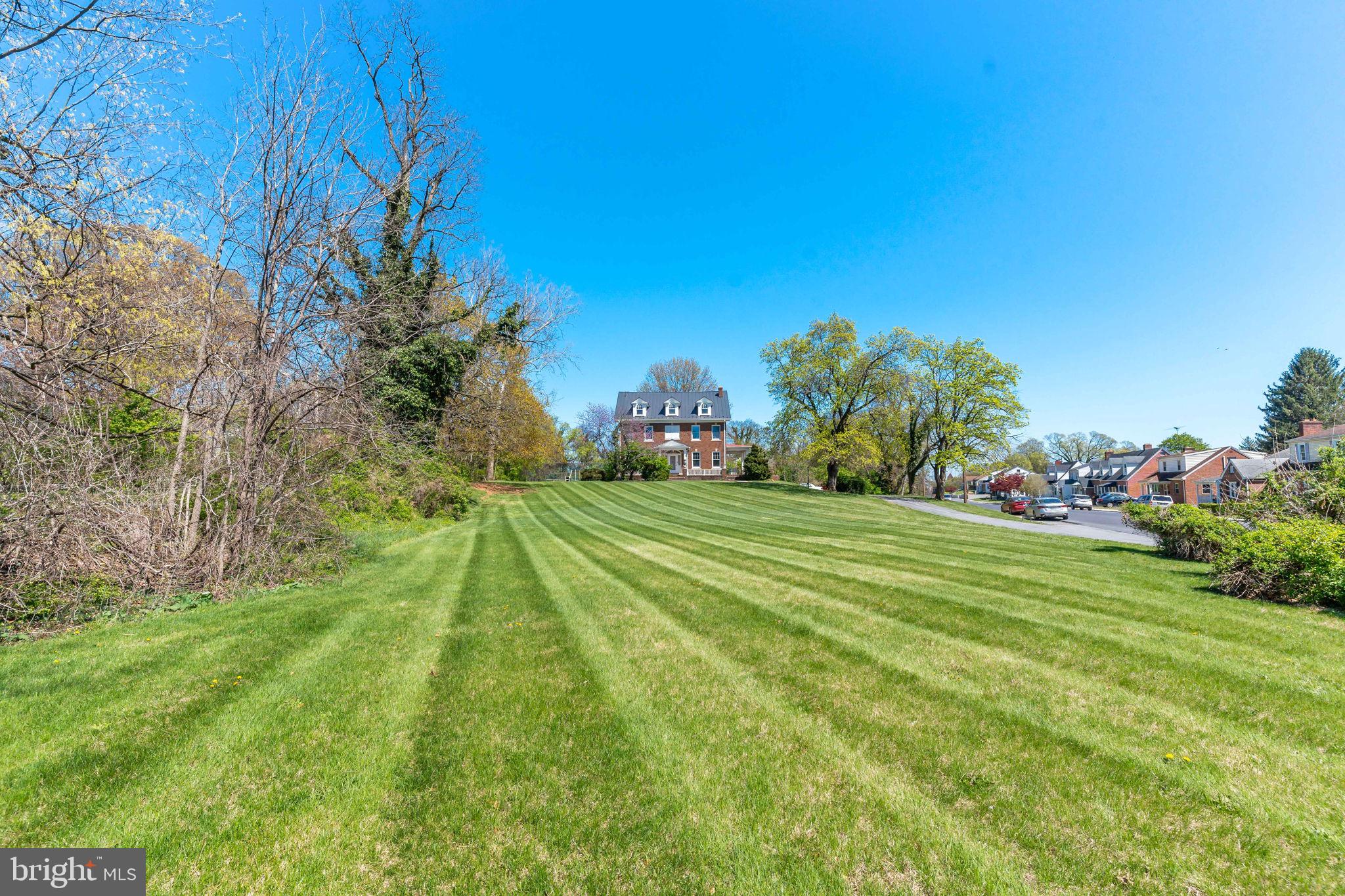 MARTINSBURG - Residential