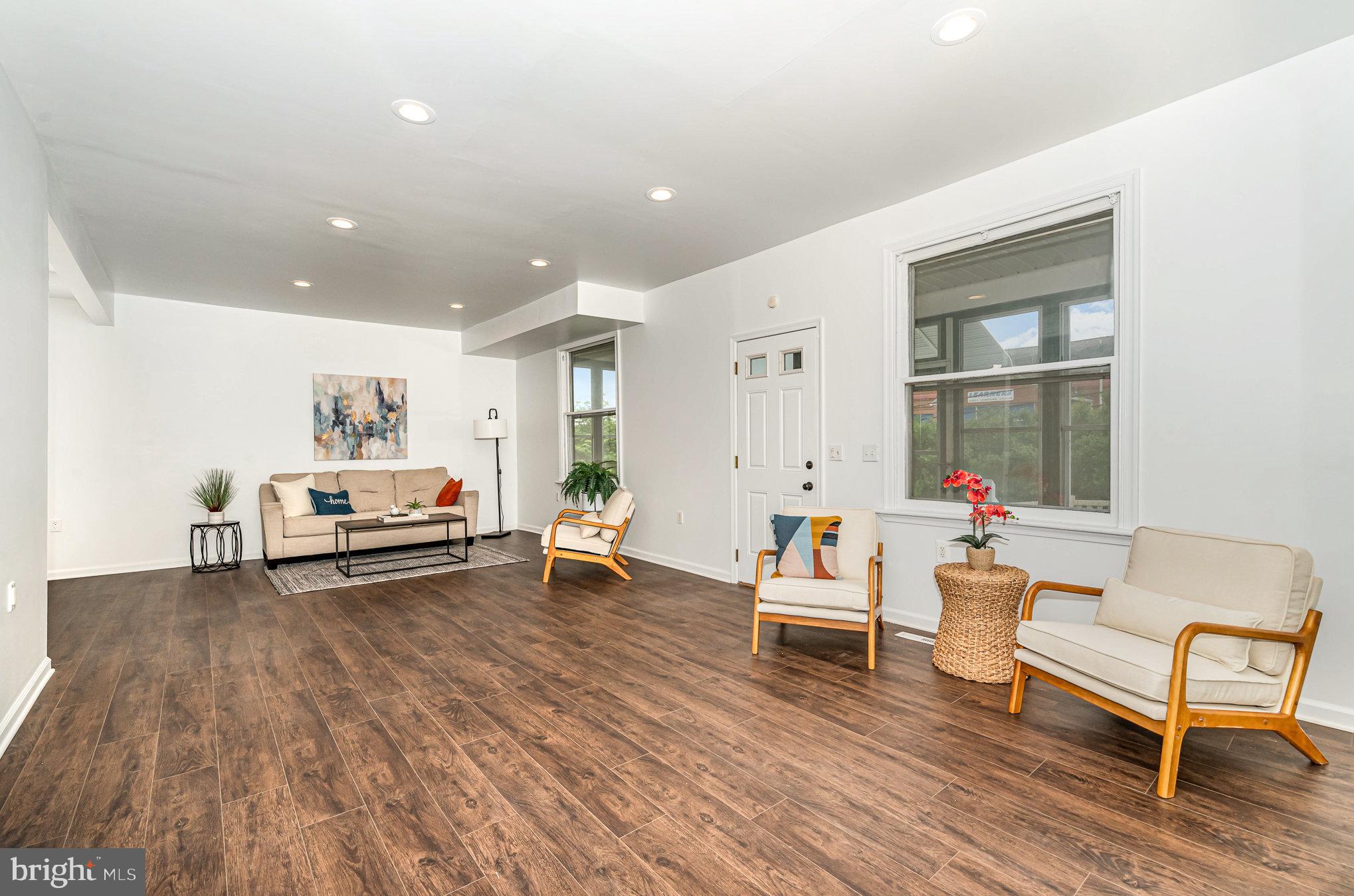 EDGEMONT - Residential