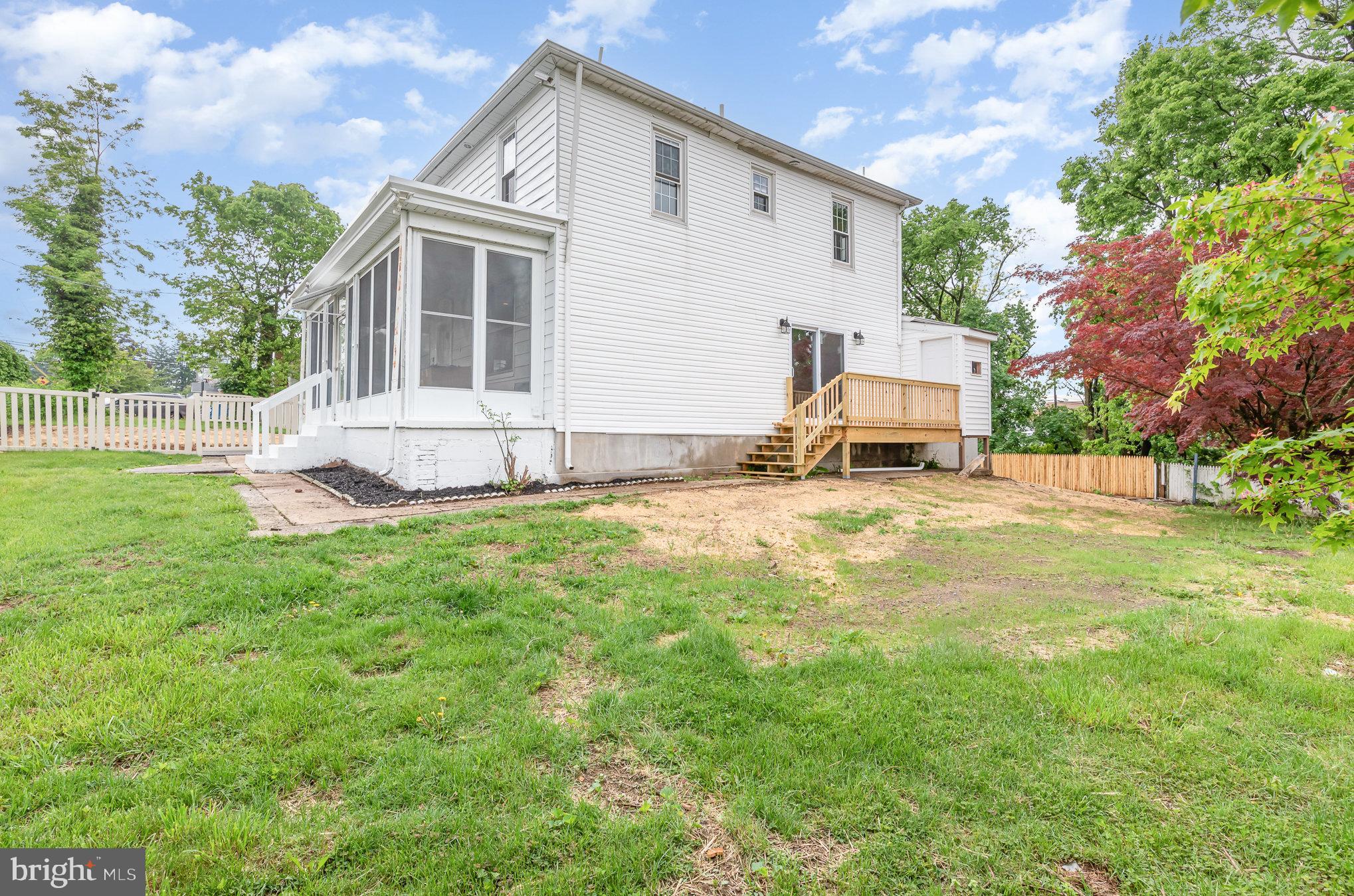 EDGEMONT - Residential