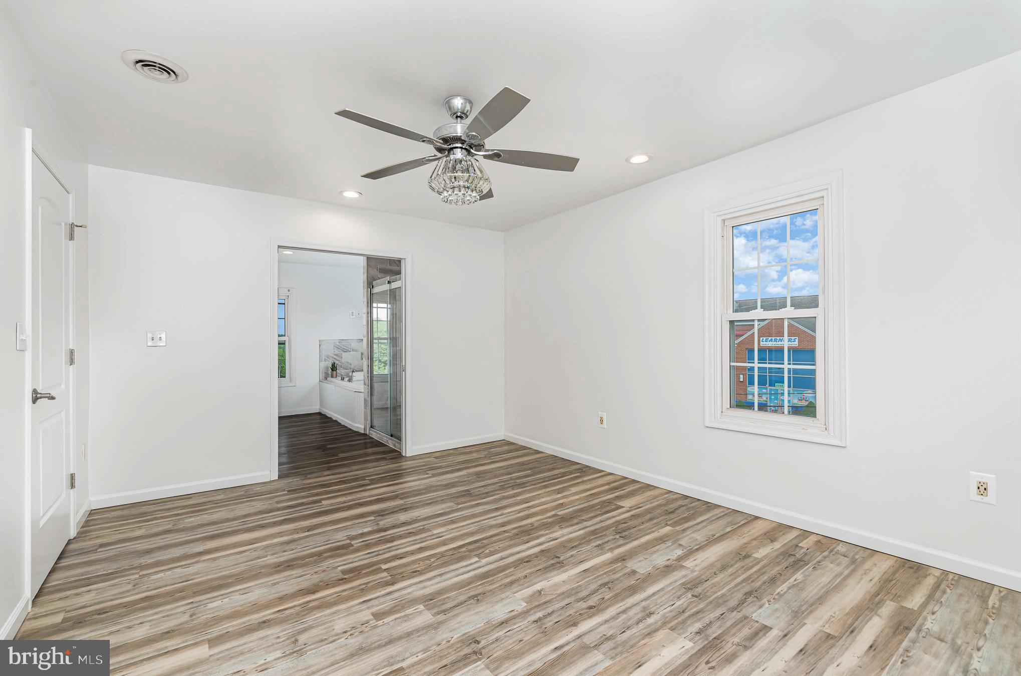 EDGEMONT - Residential