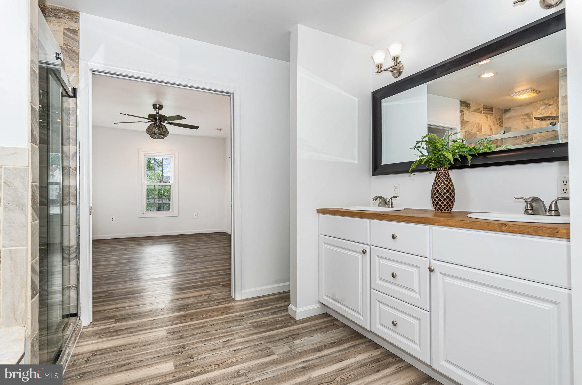 EDGEMONT - Residential
