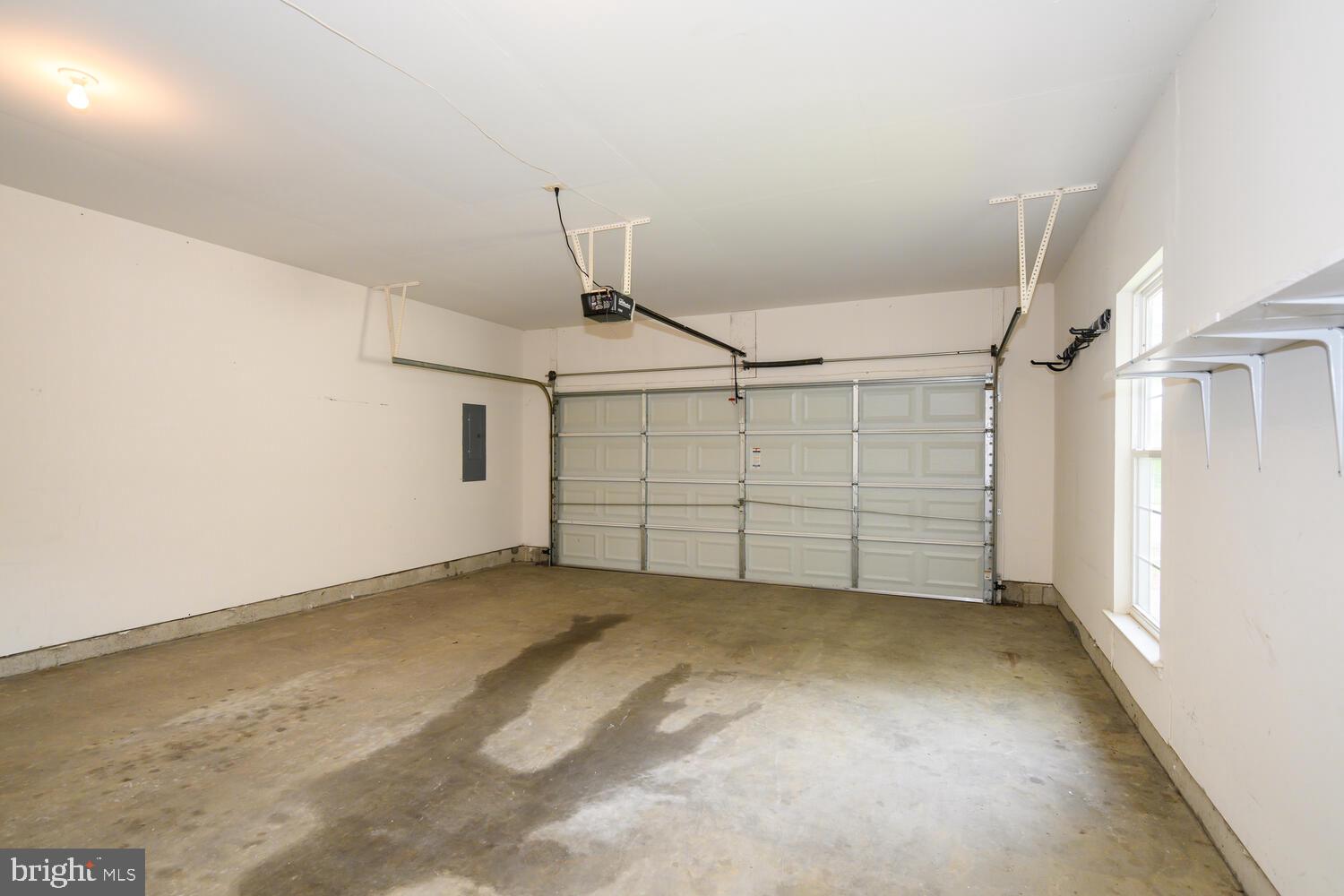 SYMPHONY VILLAGE AT CENTREVILLE - Residential