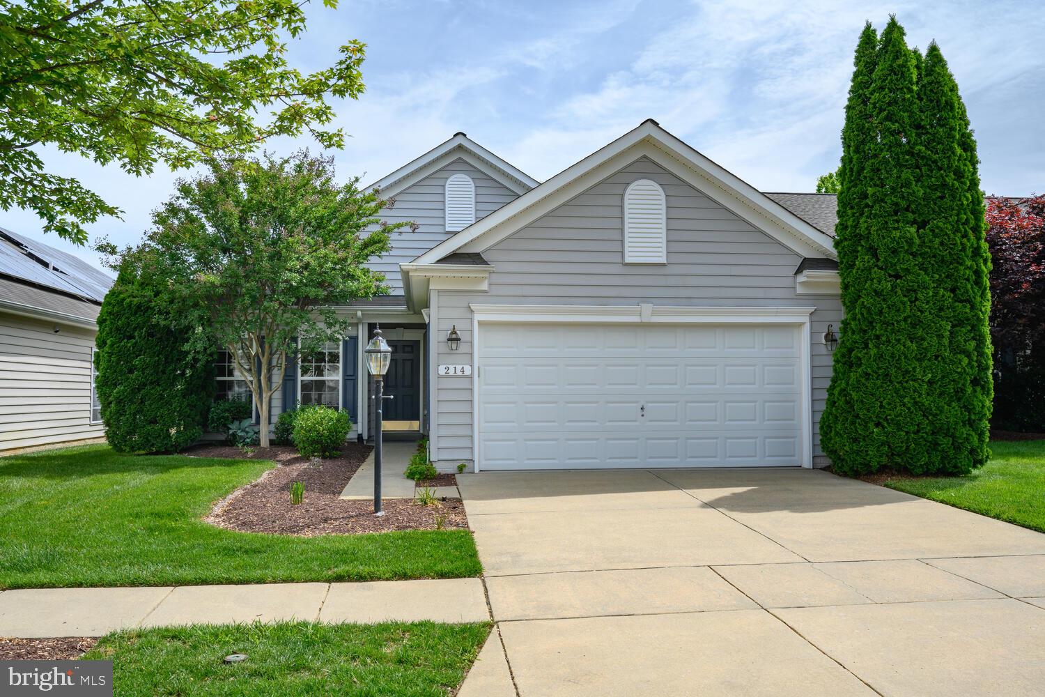 214 ORCHESTRA PLACE