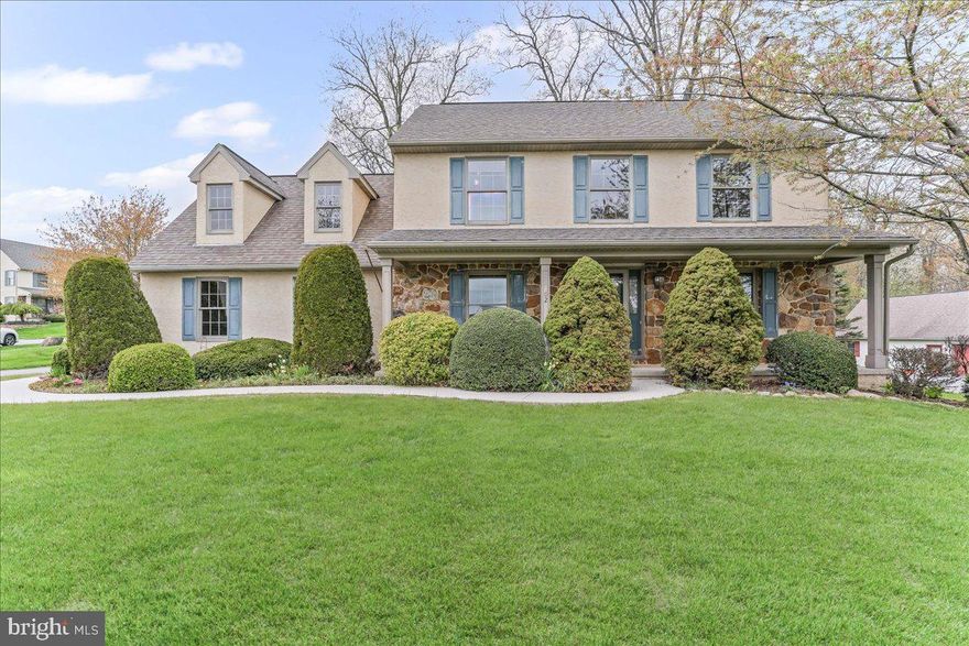 Welcome to 402 Stuben Drive in the sought-after Summerfield community of Elverson. This charming 3-bedroom, 2.5-bathroom single-family home offers 2,116 square feet of comfortable living space on a spacious 0.4-acre lot. Built in 2000, the home features a traditional layout with a cozy fireplace, central air conditioning, and an attached garage. ​
The property is part of a well-maintained neighborhood. Conveniently located near local schools, parks, and shopping centers, this home provides easy access to everyday amenities.​ Don't miss the opportunity to make this delightful residence your new home. Schedule a showing today!