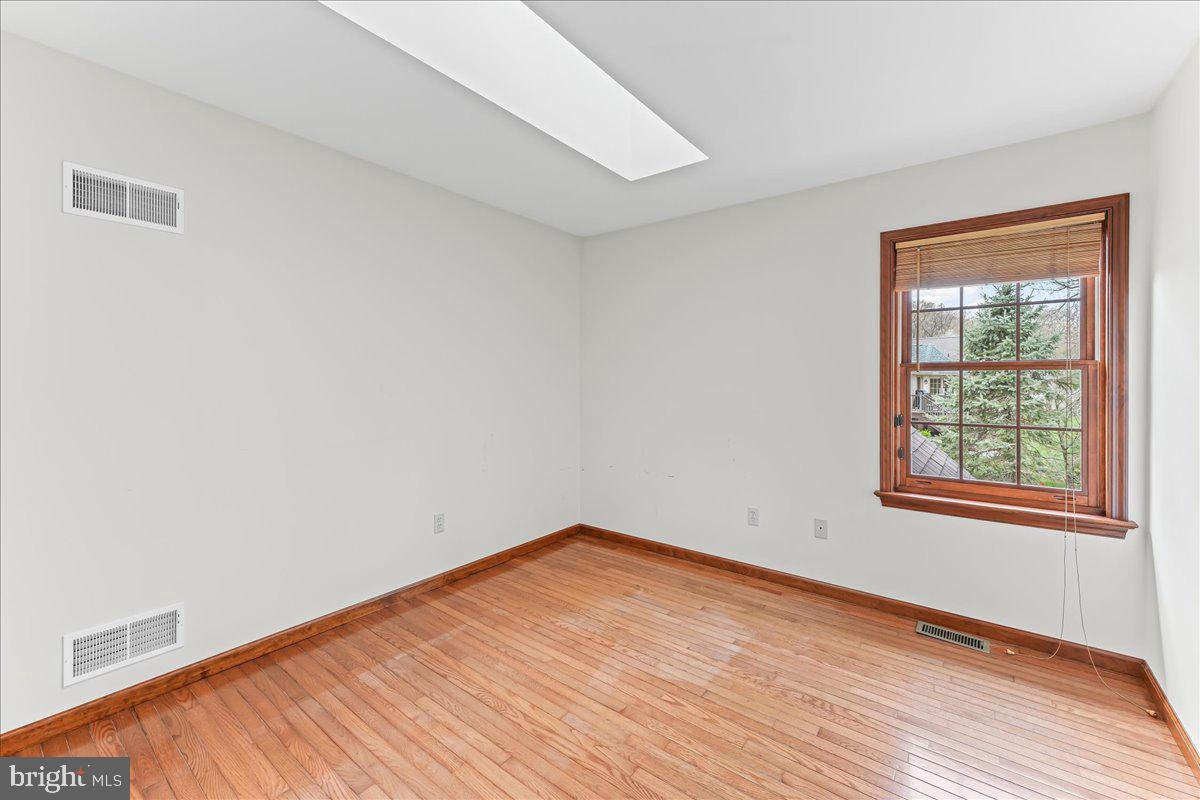 SUMMERFIELD - Residential