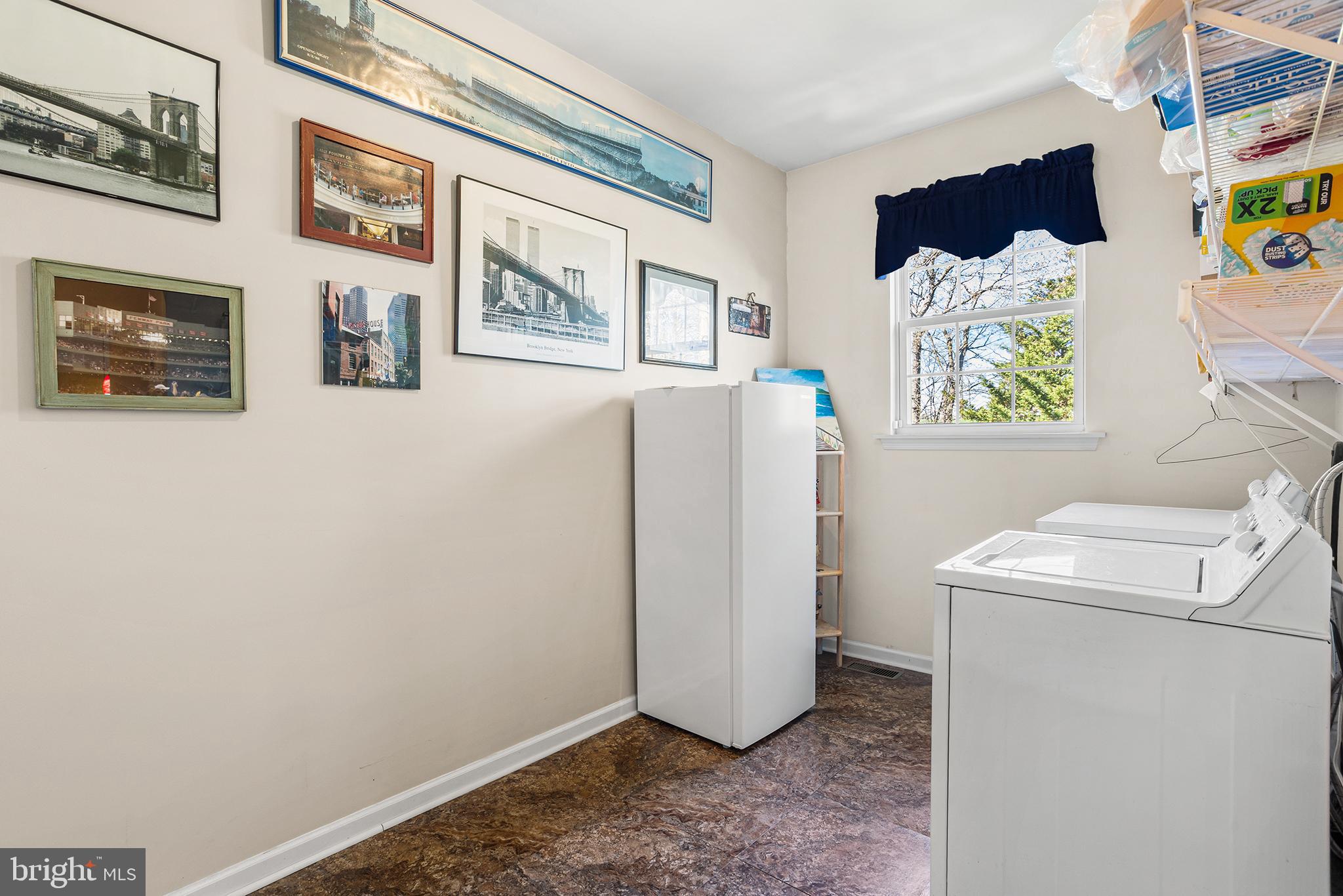 MILLERS RUN - Residential