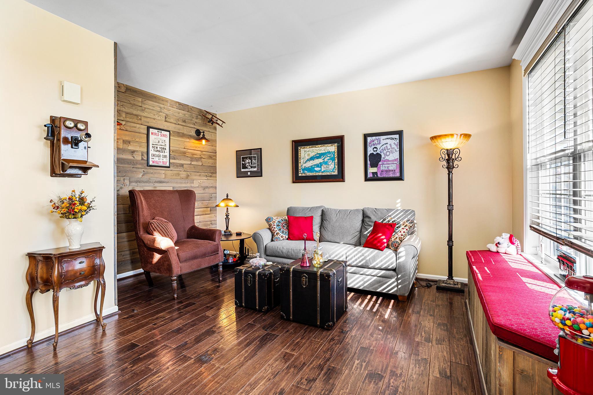 MILLERS RUN - Residential