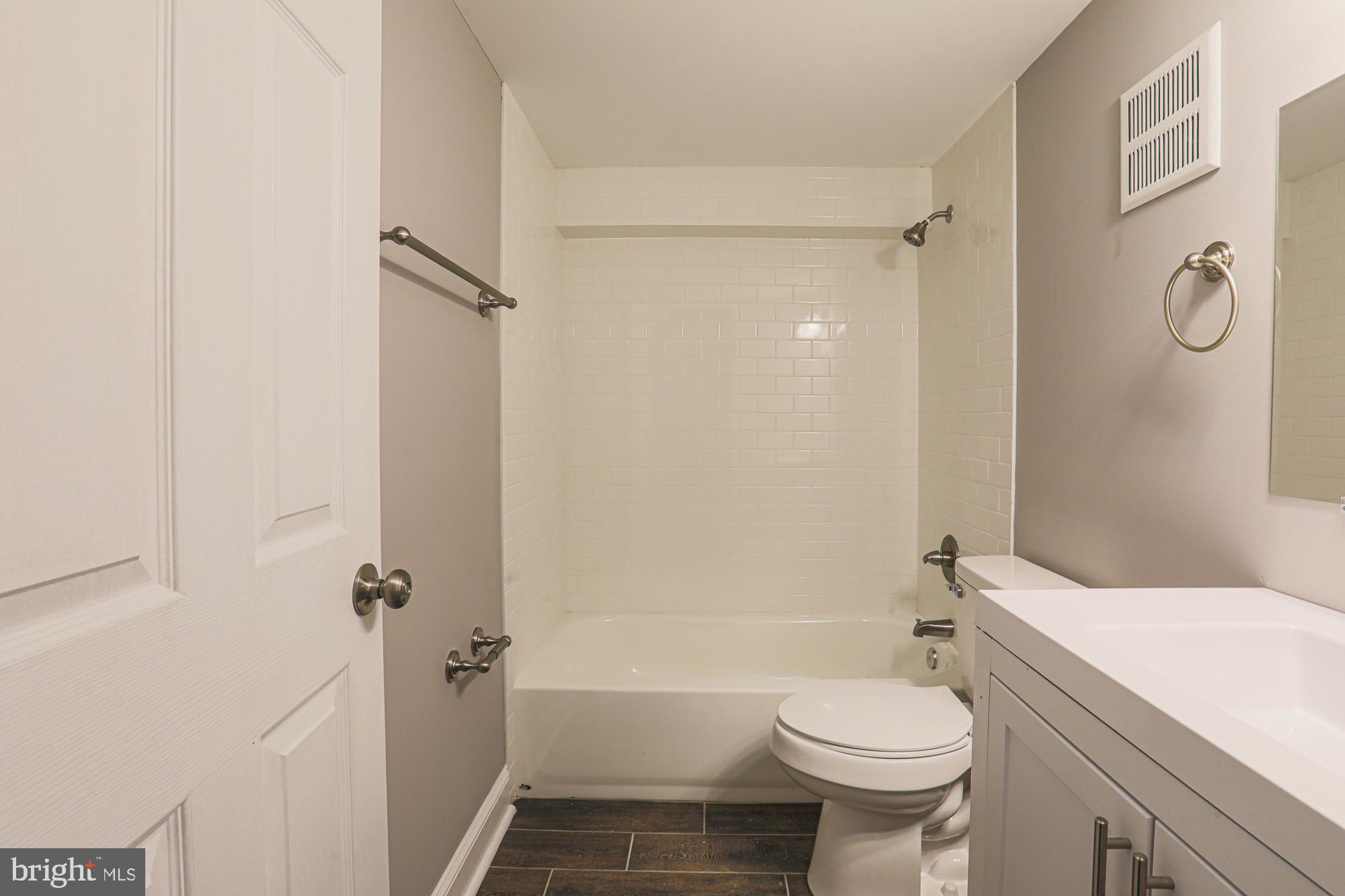 BREWERS HILL - Residential Lease