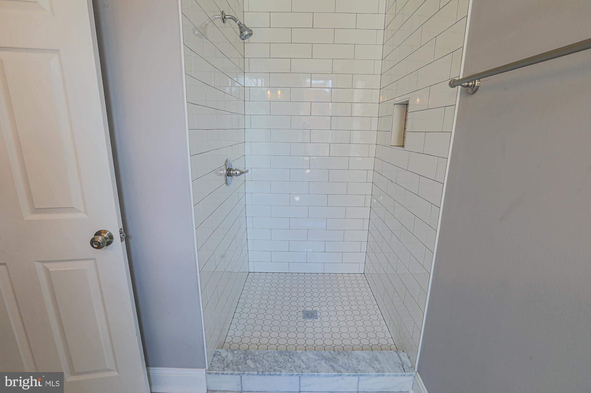 BREWERS HILL - Residential Lease