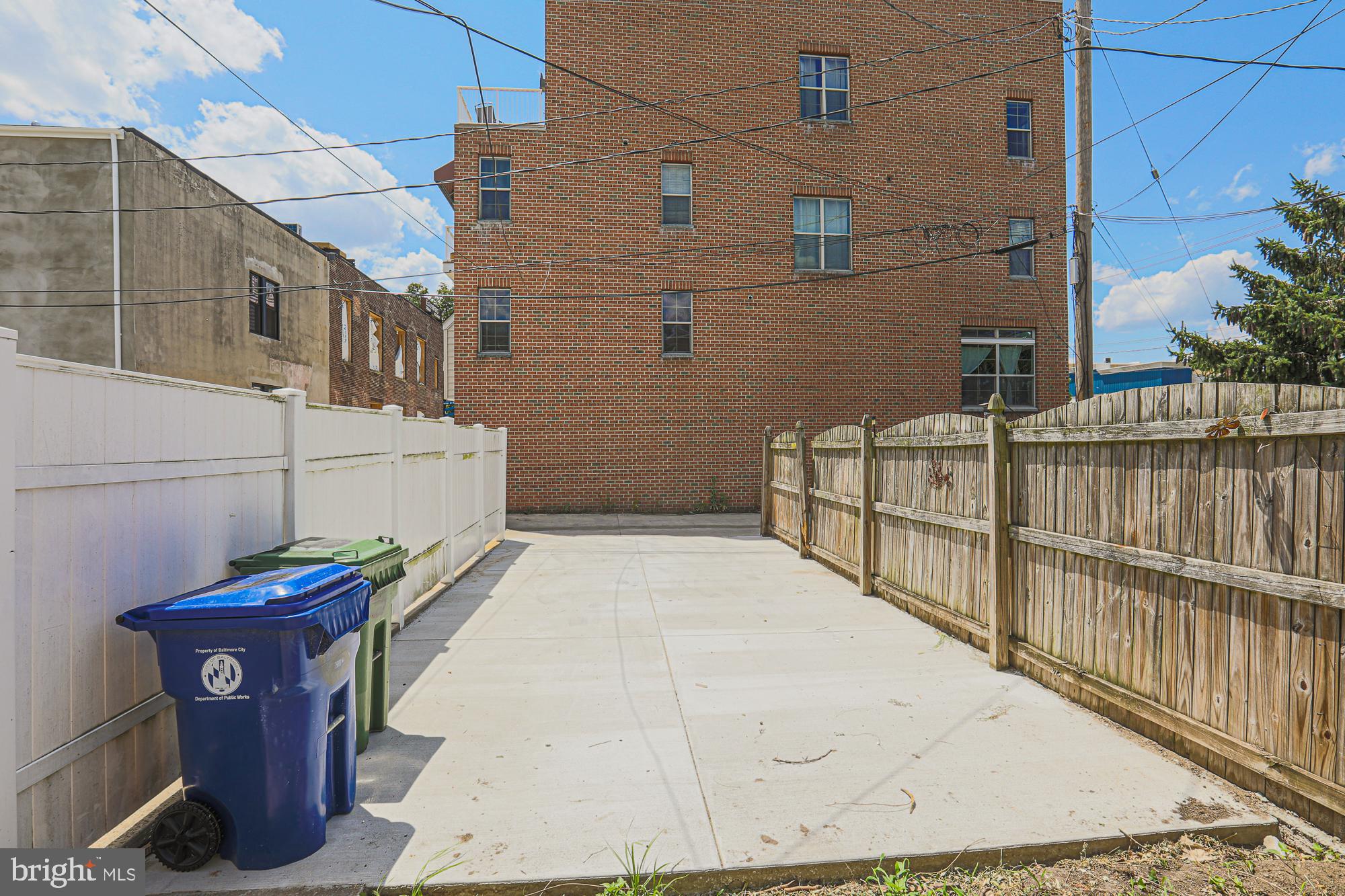 BREWERS HILL - Residential Lease