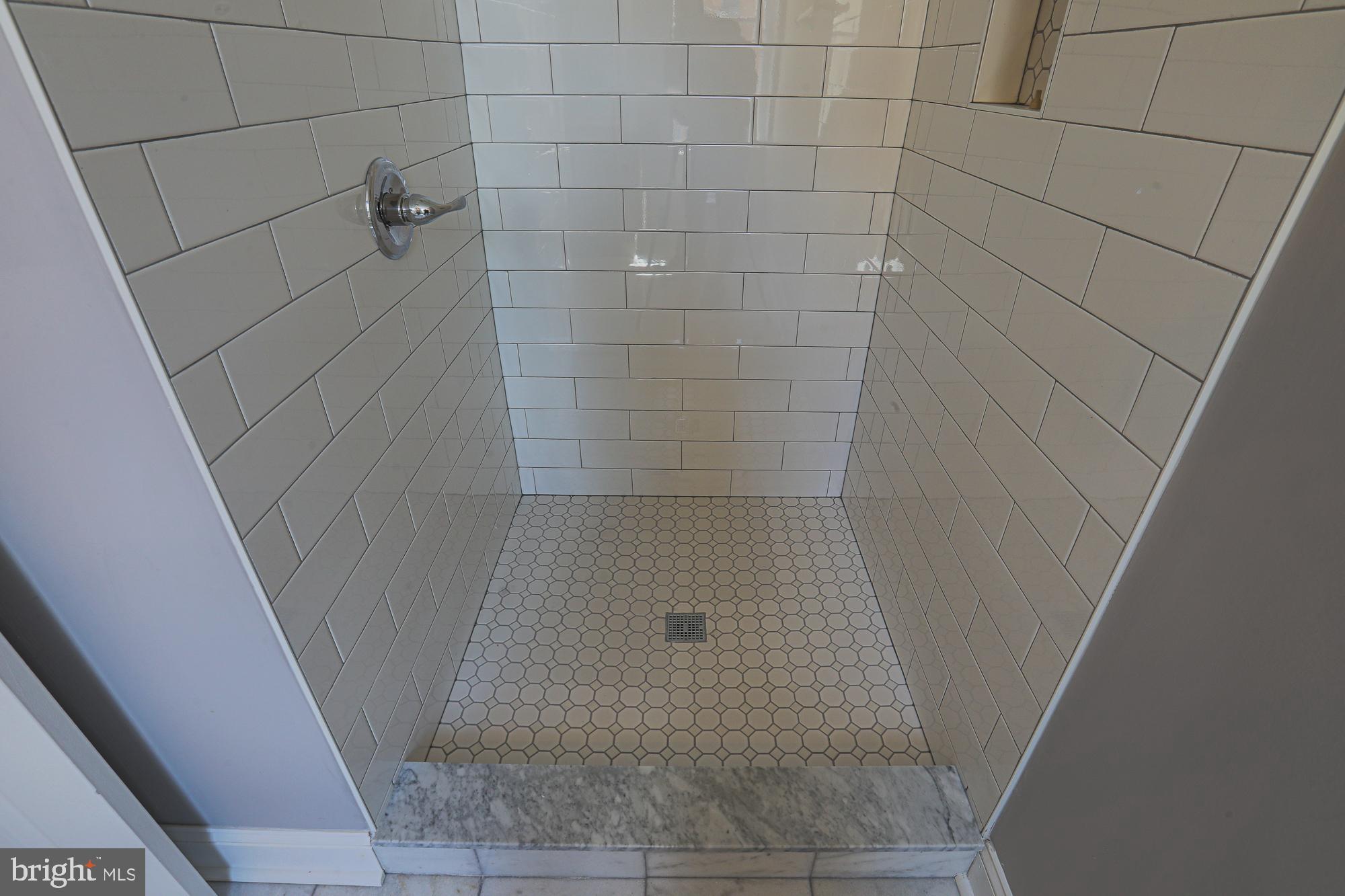 BREWERS HILL - Residential Lease