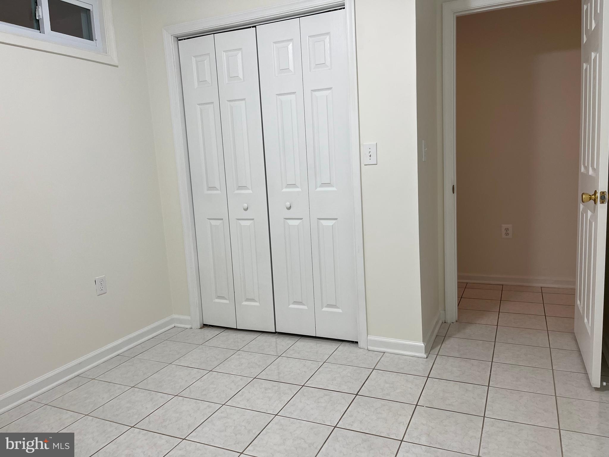 HAMMONDS MILL - Residential Lease