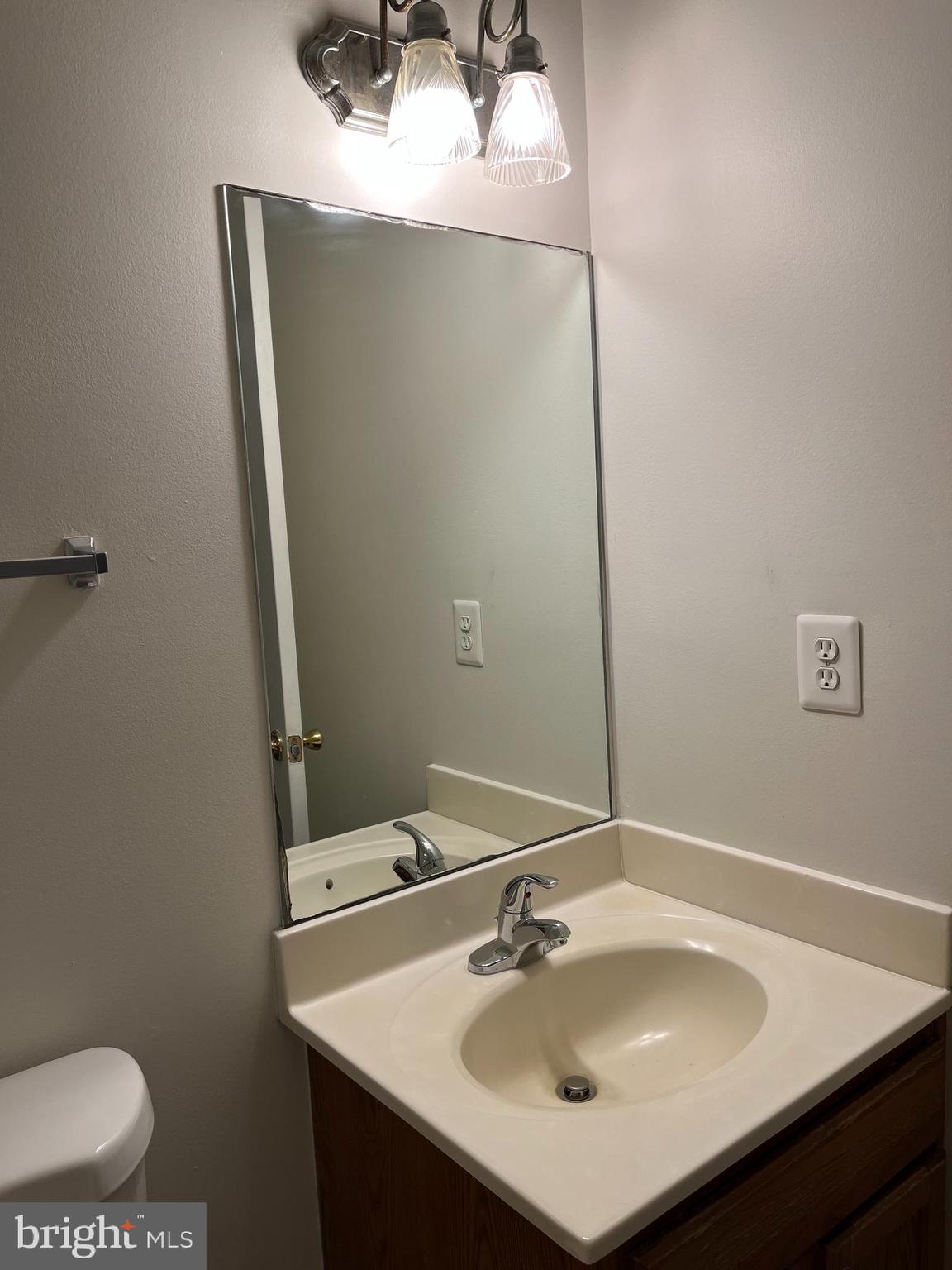 HAMMONDS MILL - Residential Lease