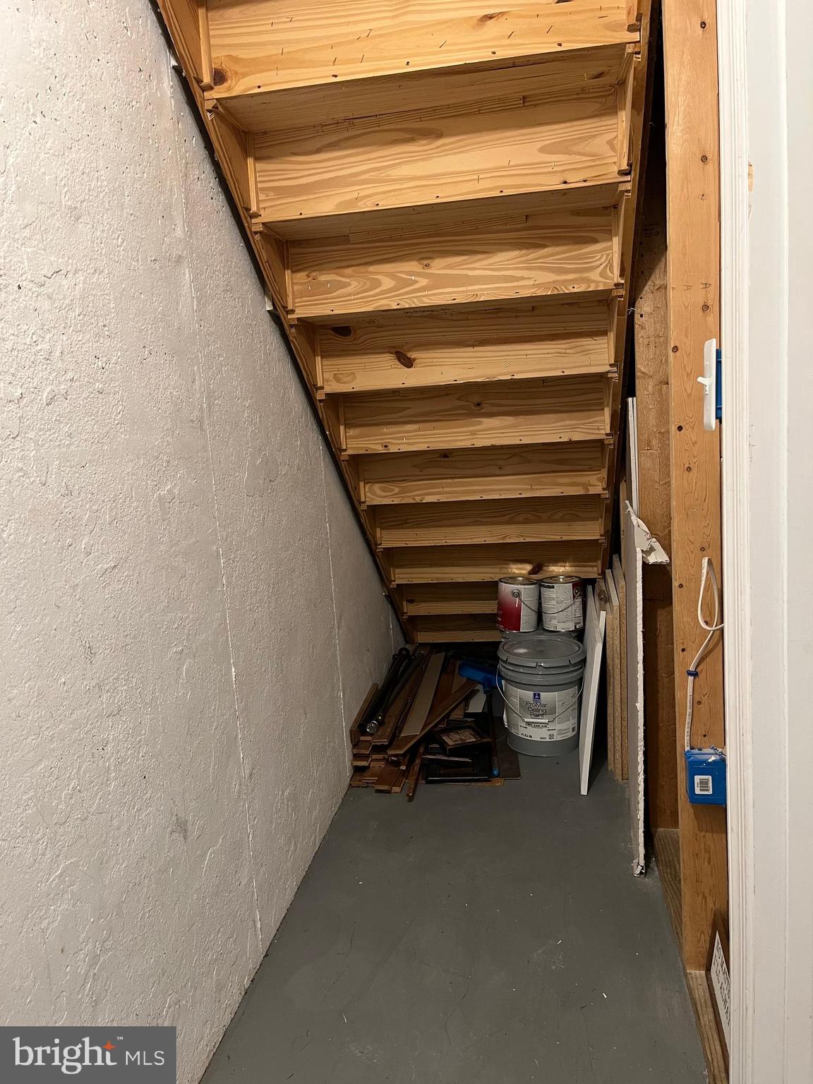 HAMMONDS MILL - Residential Lease