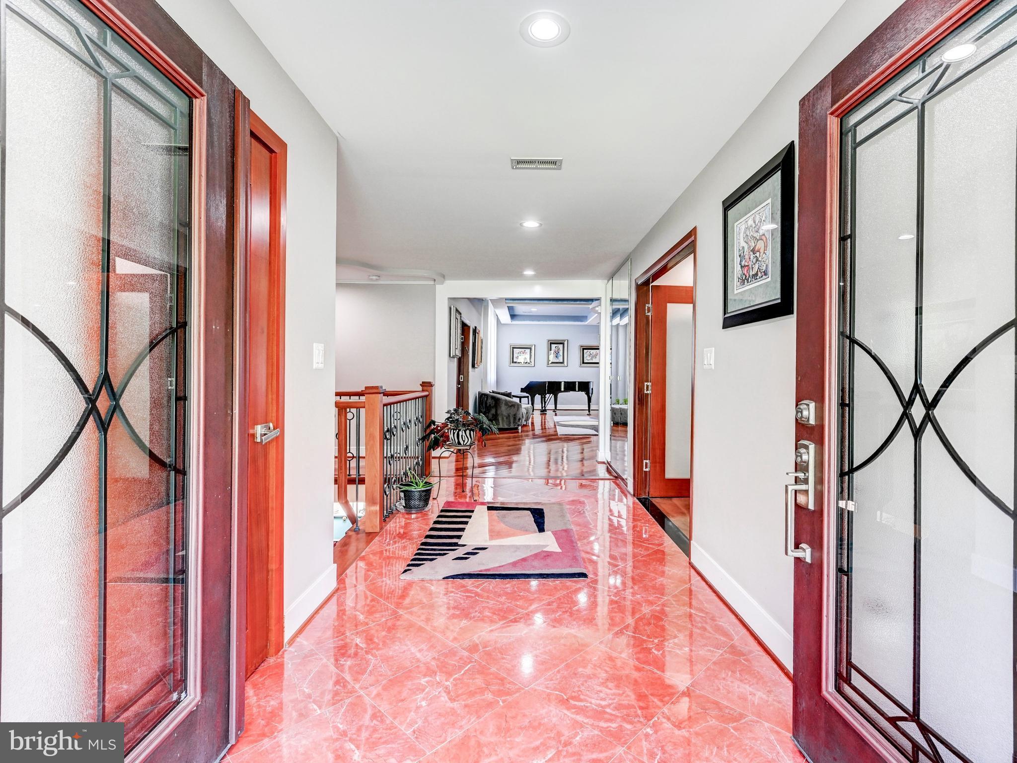 HALCYON GATE - Residential