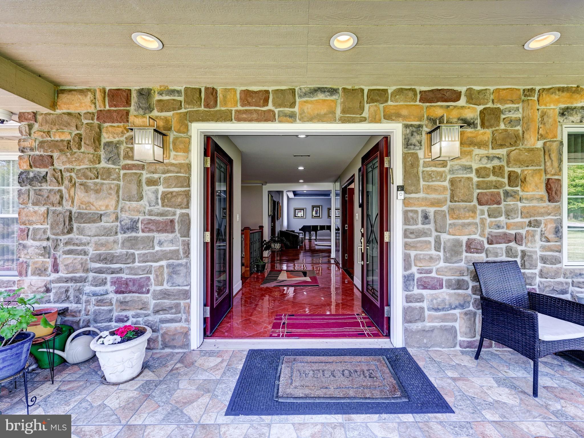 HALCYON GATE - Residential