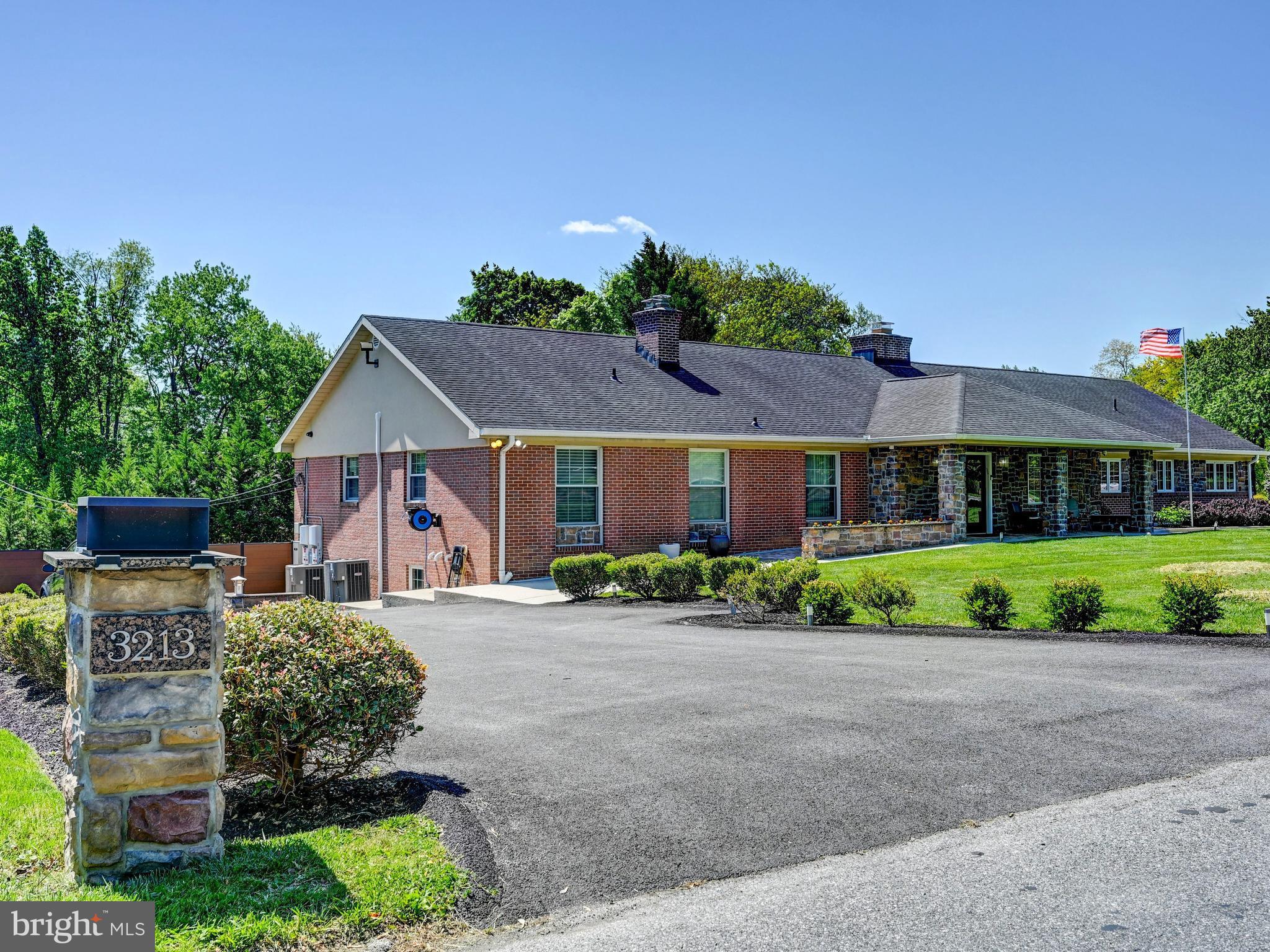 HALCYON GATE - Residential