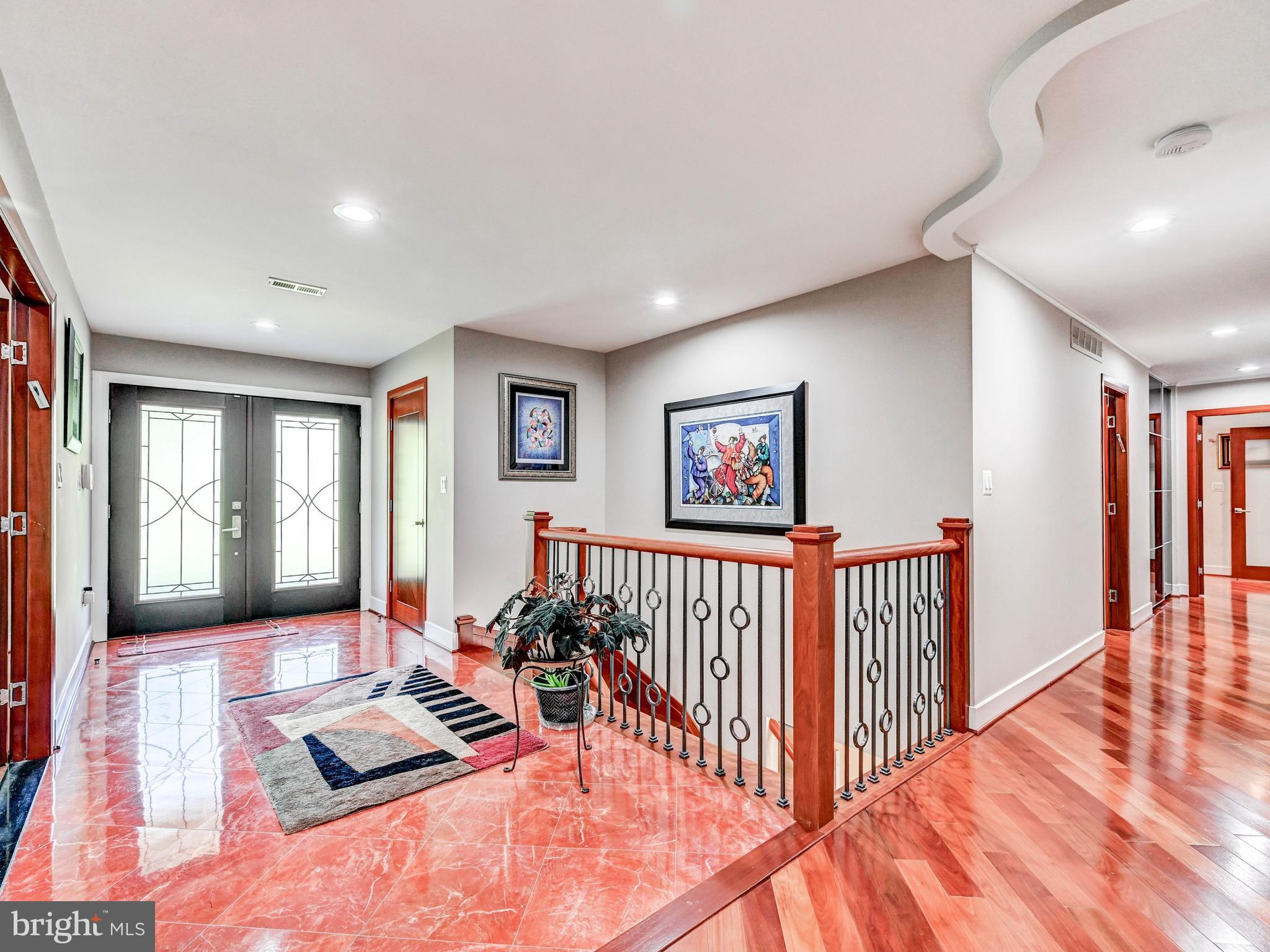 HALCYON GATE - Residential