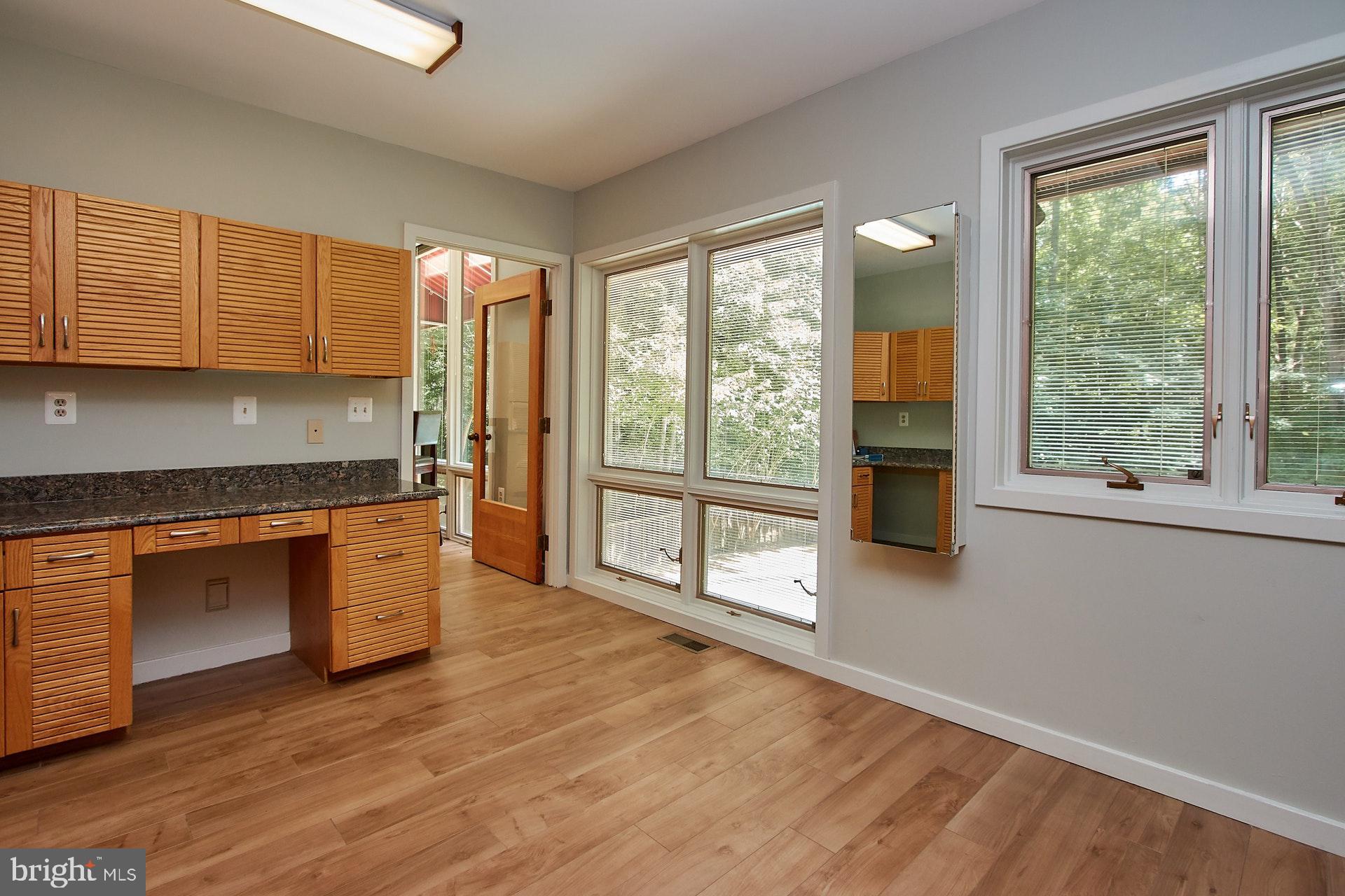 SHADOWALK - Residential