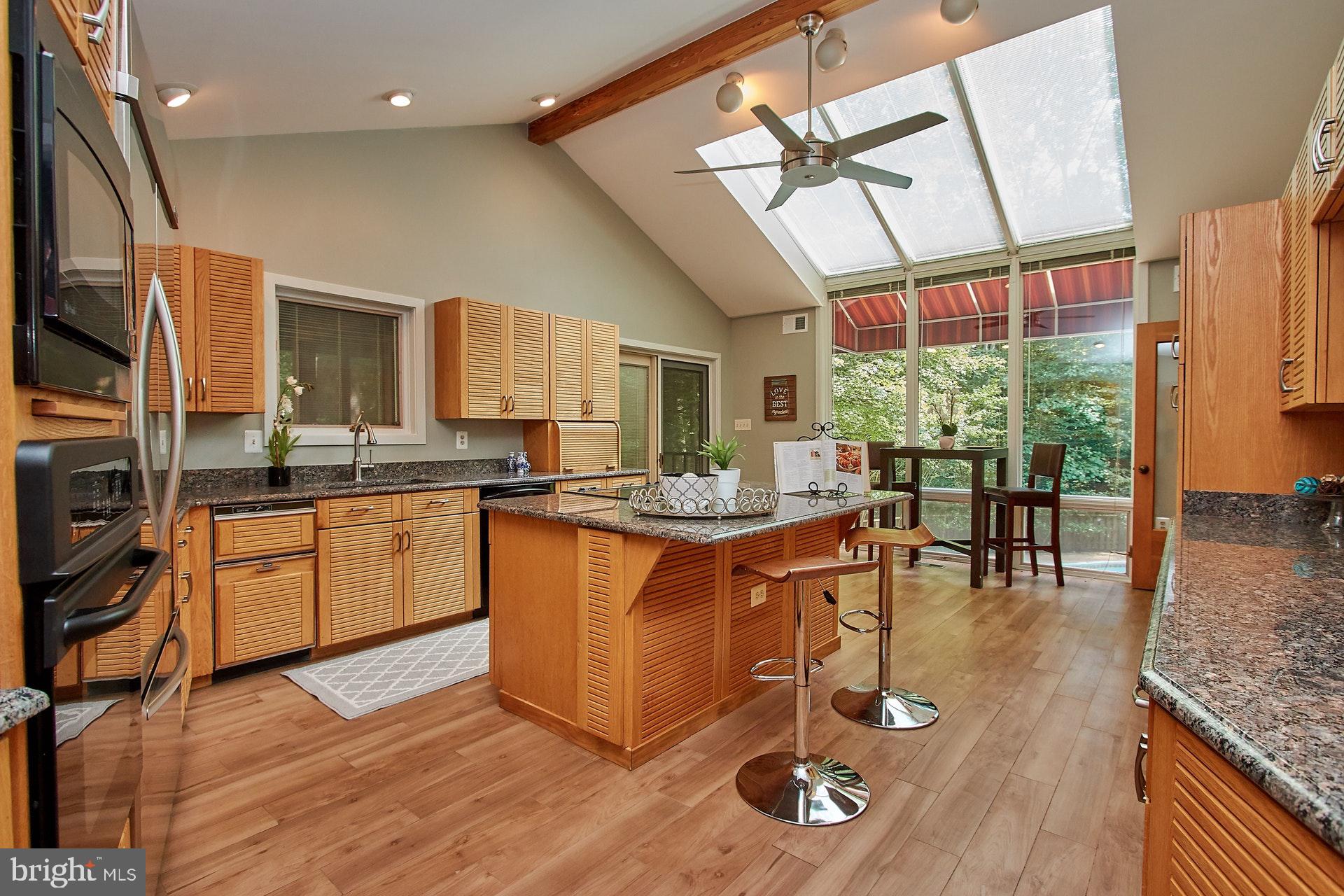 SHADOWALK - Residential