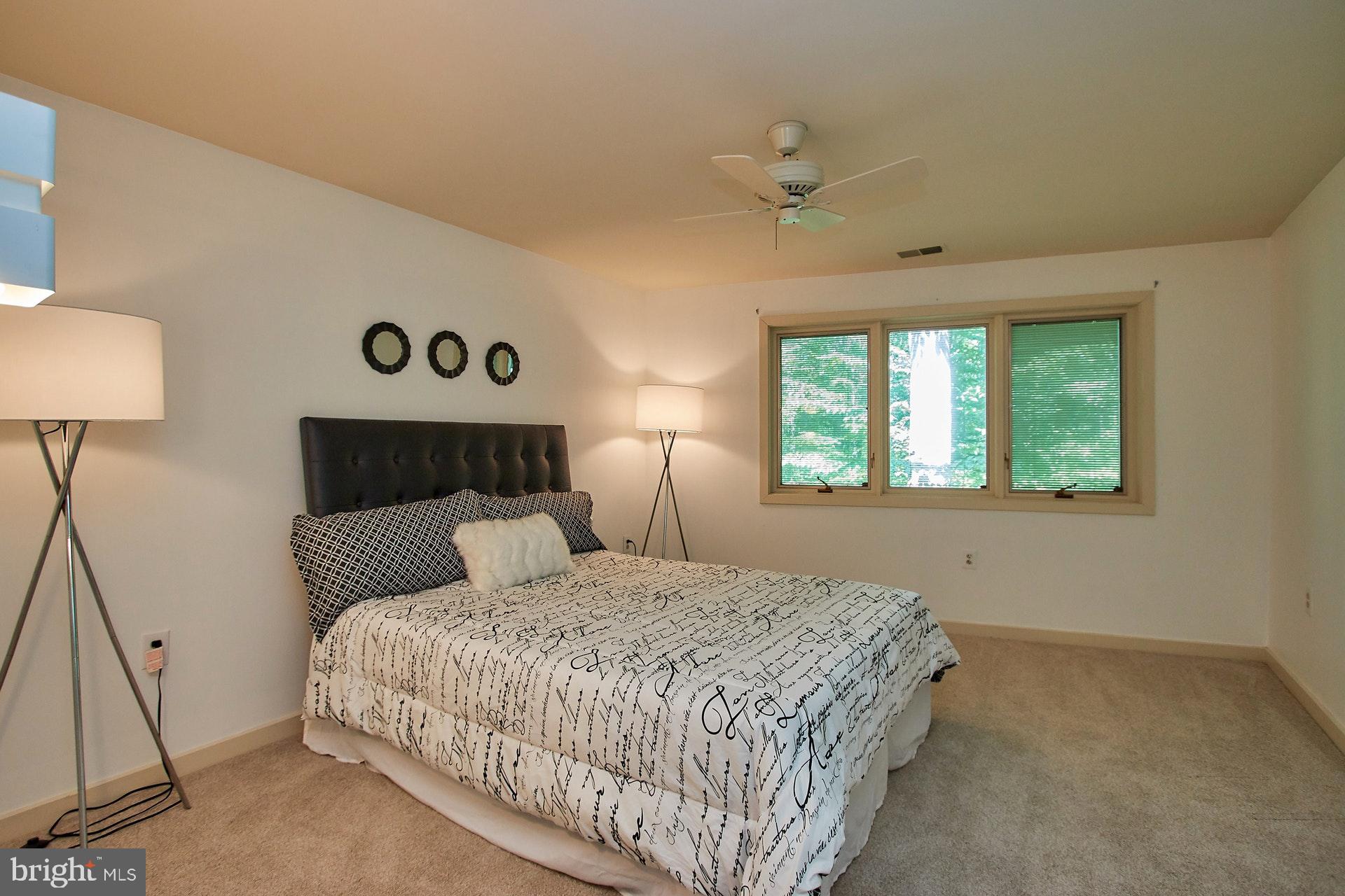 SHADOWALK - Residential