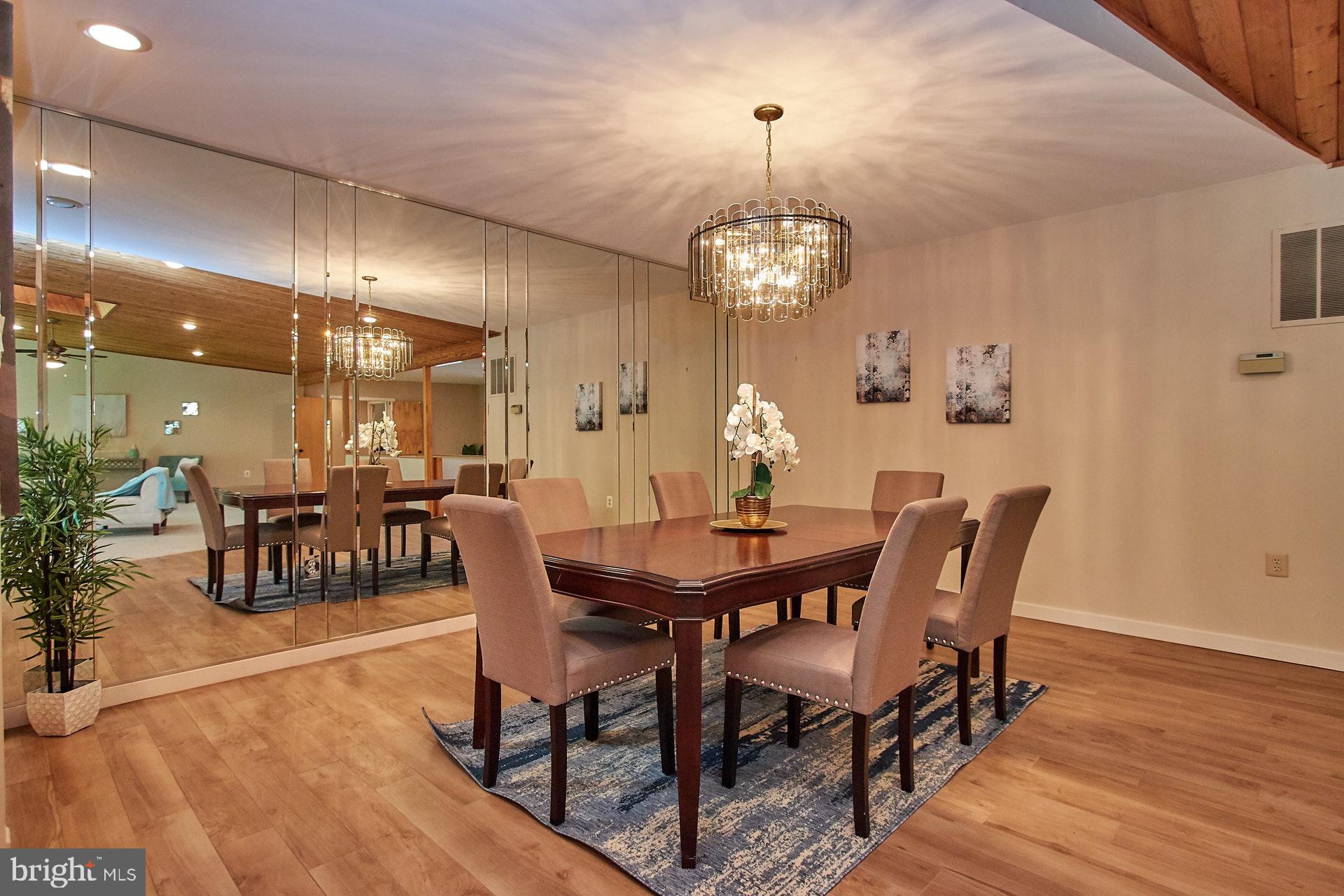 SHADOWALK - Residential