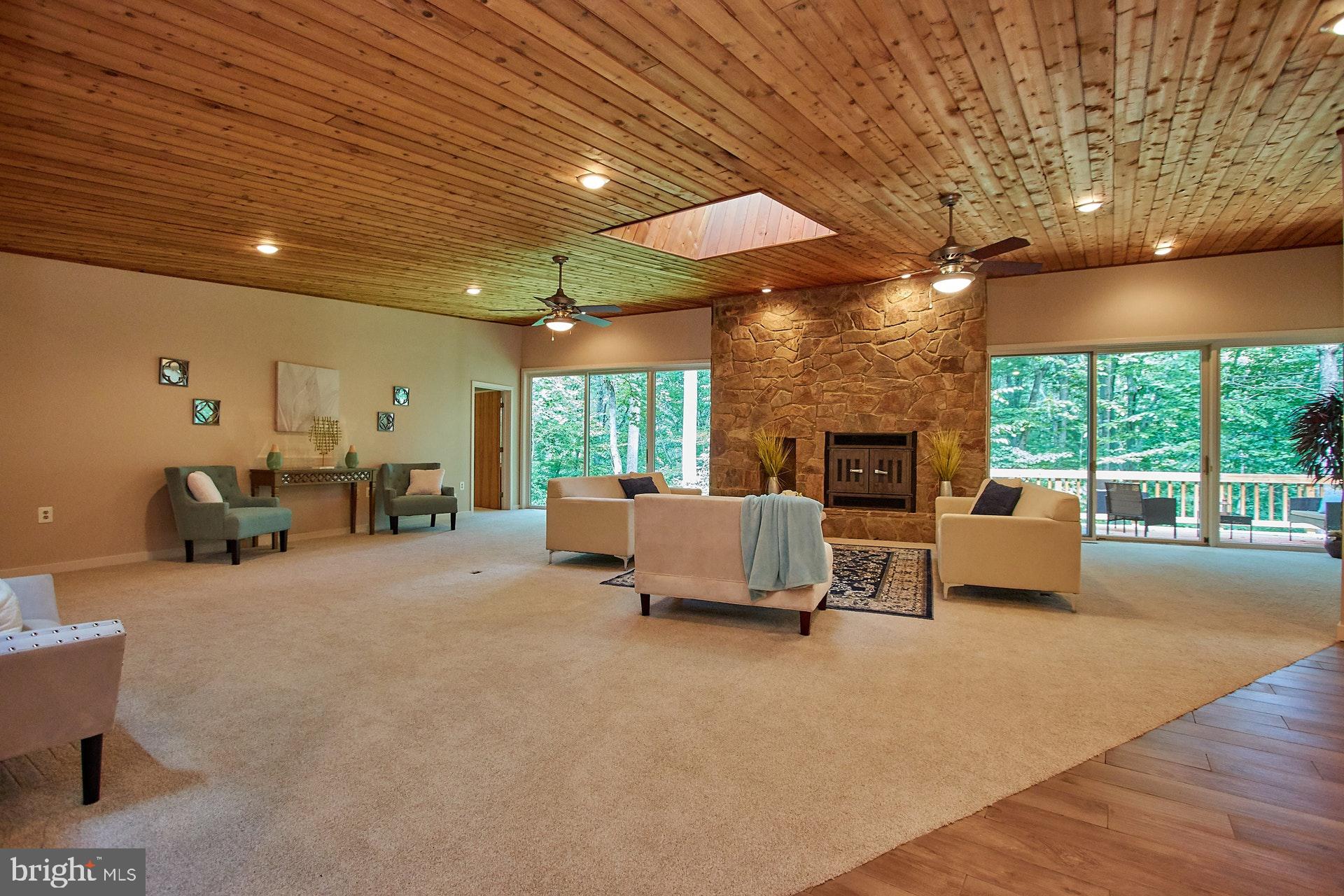 SHADOWALK - Residential