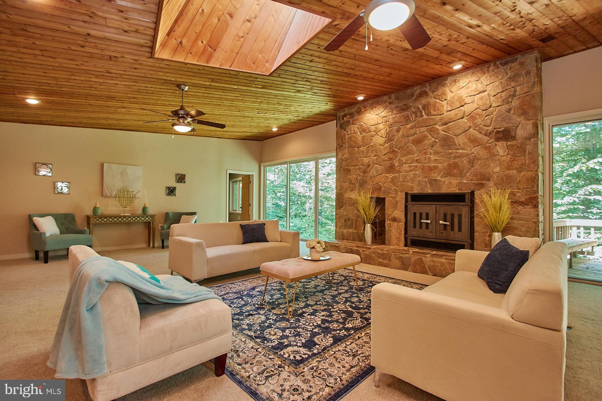 SHADOWALK - Residential