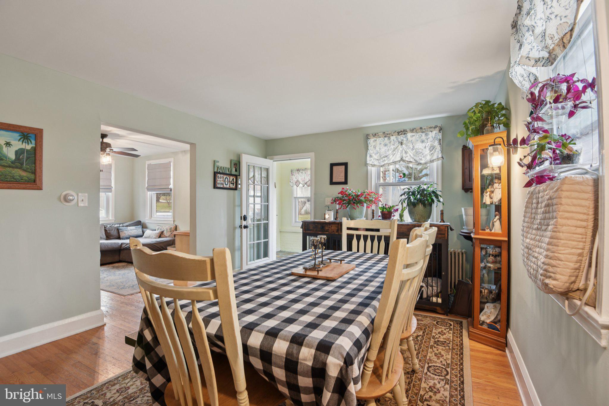 PARKVILLE - Residential