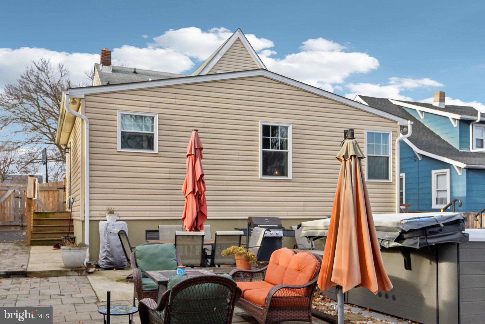 PARKVILLE - Residential