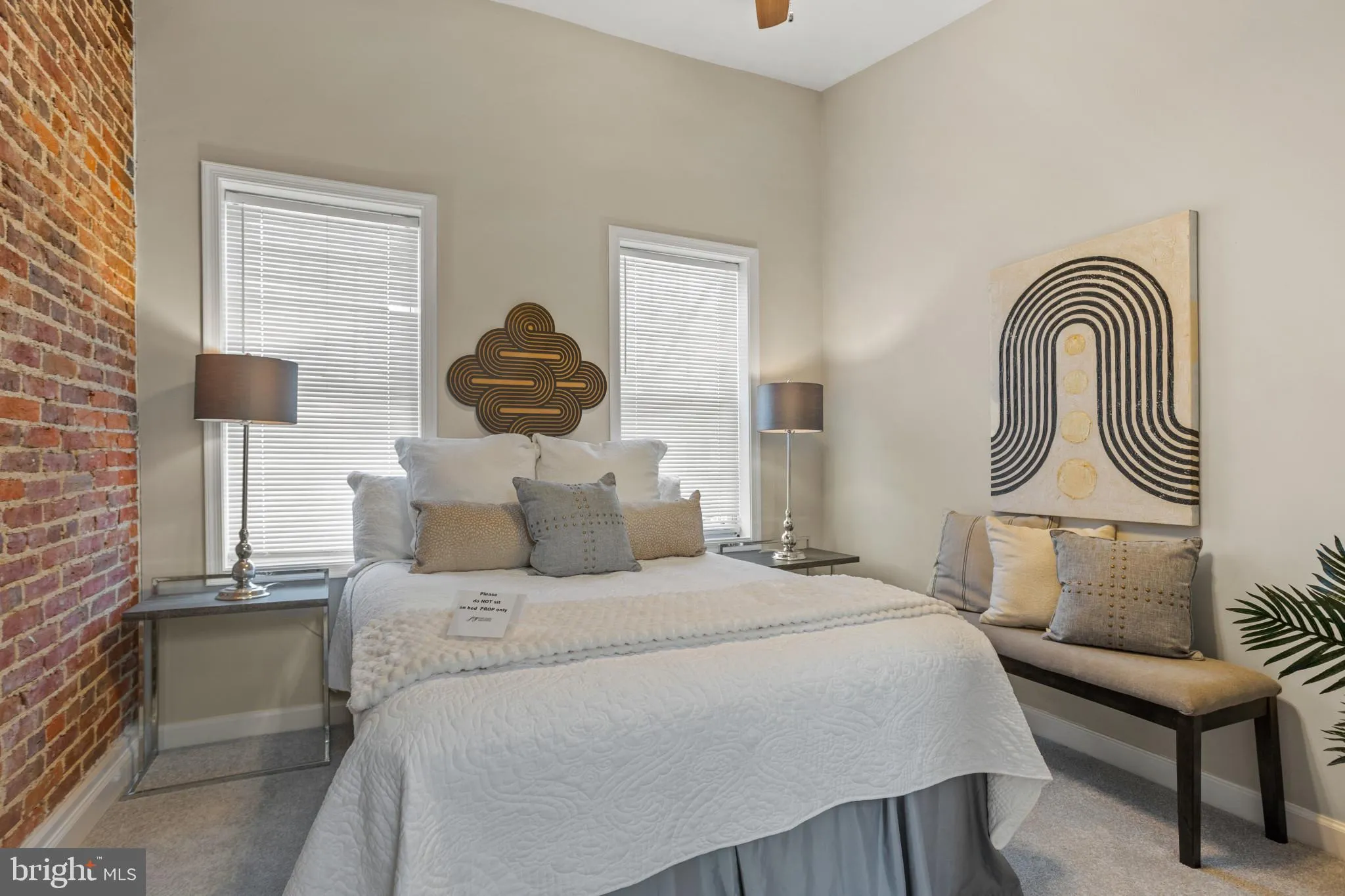 Baltimore, Maryland 21230, United States, 2 Bedrooms Bedrooms, ,2 BathroomsBathrooms,Residential,Active,97733