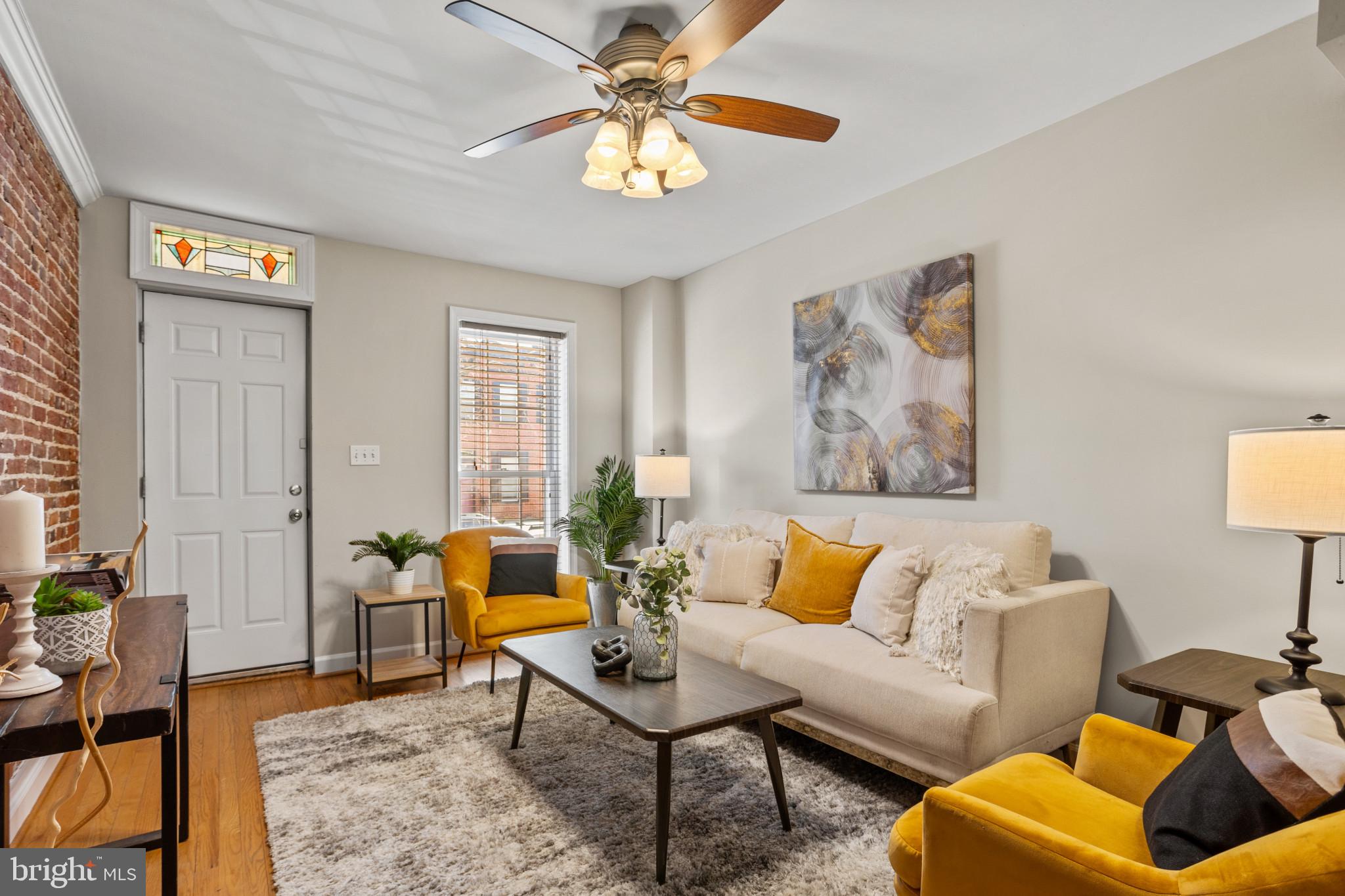 LOCUST POINT - Residential