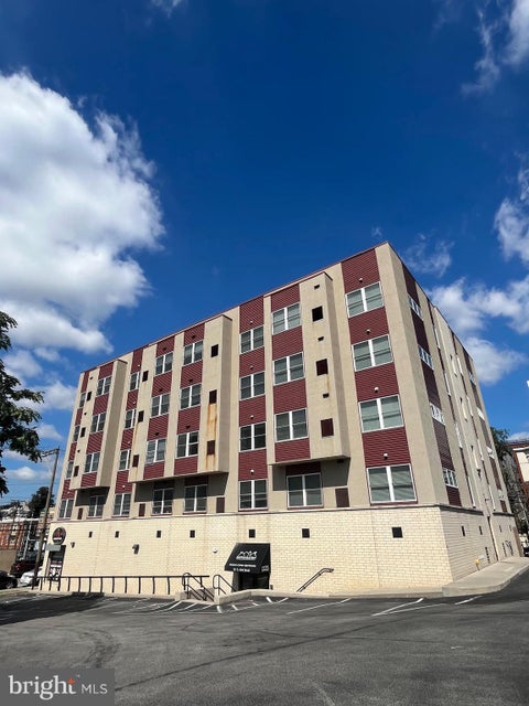 Condo For Rent - 121 S 43rd Street #206<br/> PHILADELPHIA, PA 19104