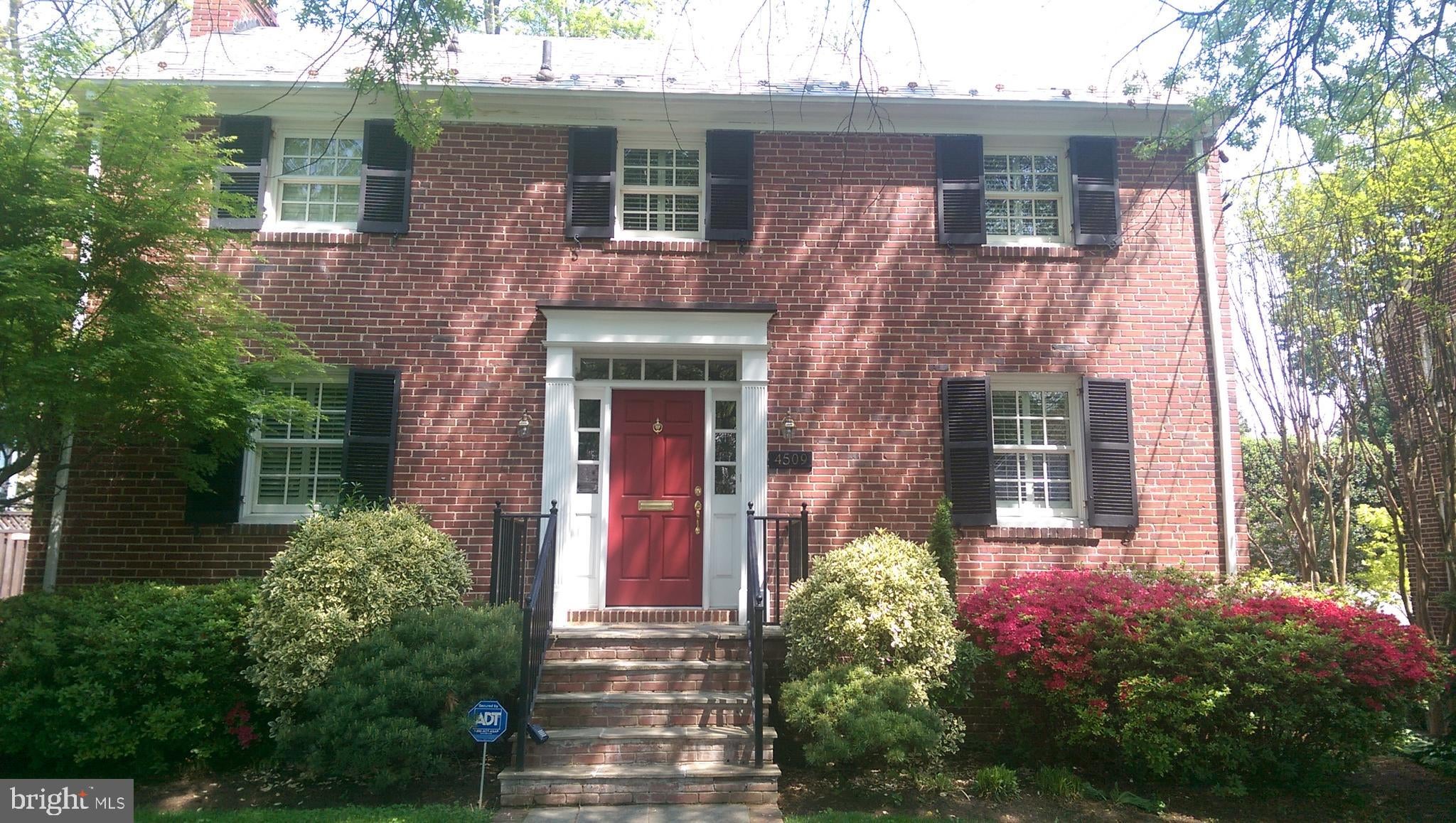 4509 HARLING LANE