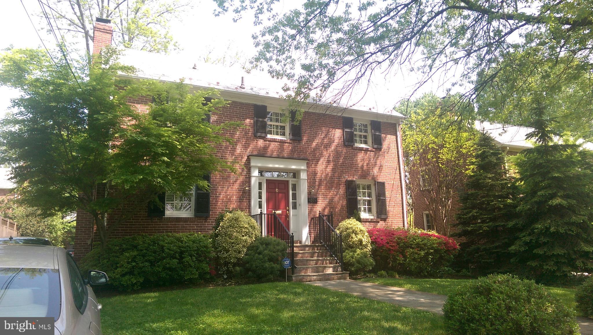 4509 HARLING LANE