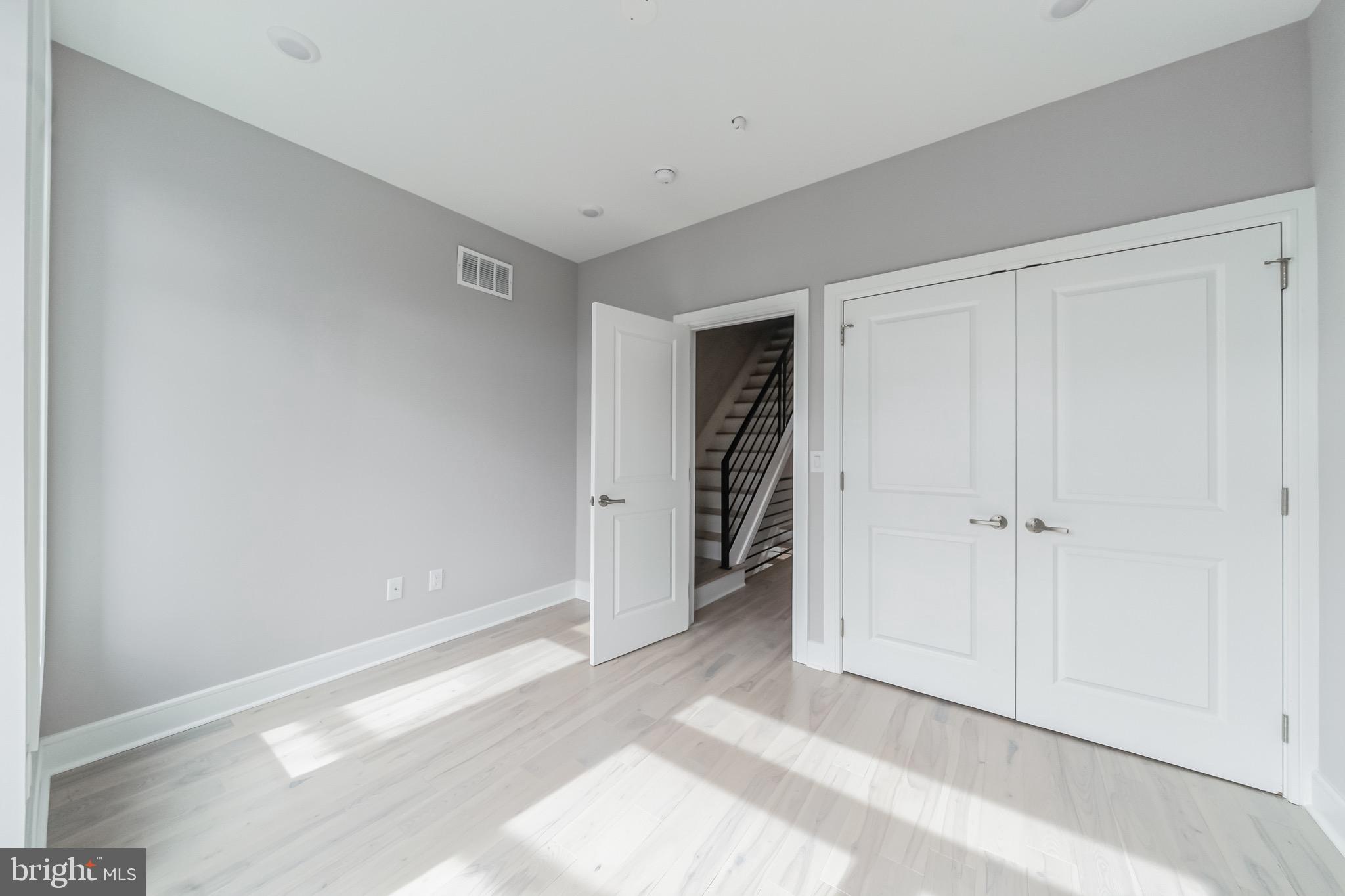 CEDAR PARK - Residential