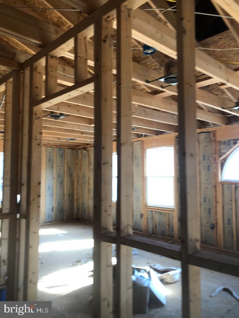 CROWNSVILLE - Residential