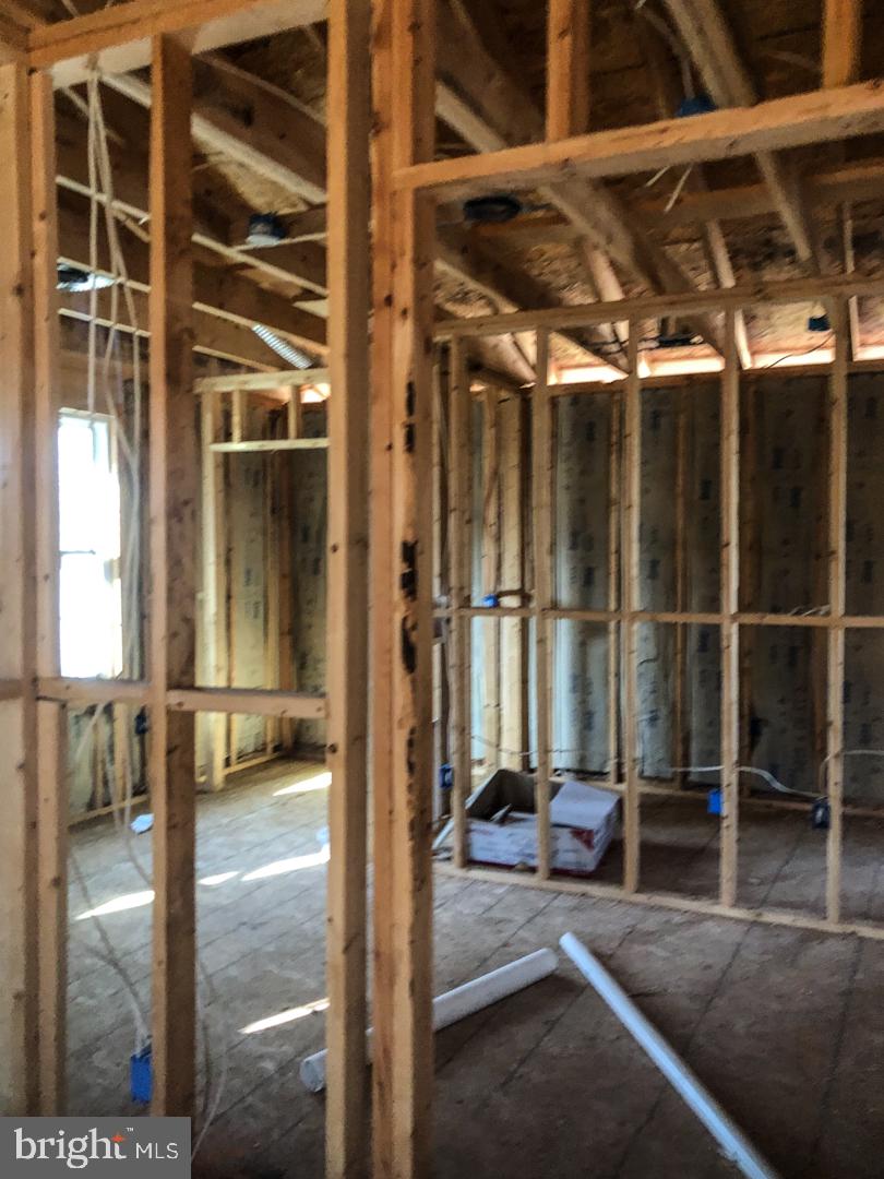 CROWNSVILLE - Residential